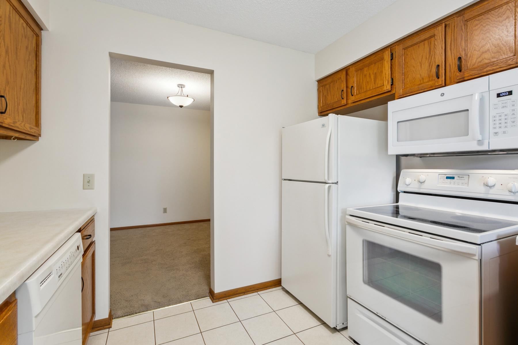 1890 Fox Ridge Drive Unit: A