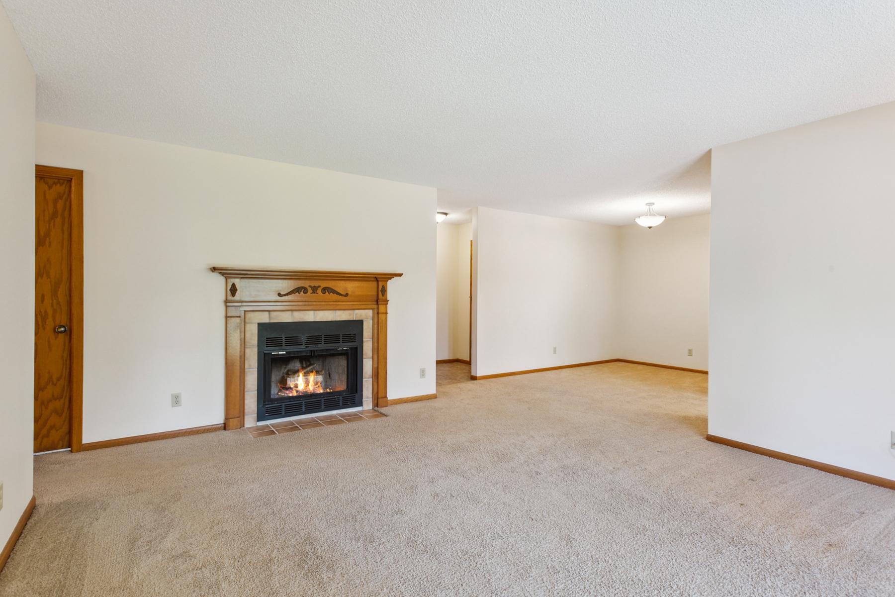 1890 Fox Ridge Drive Unit: A