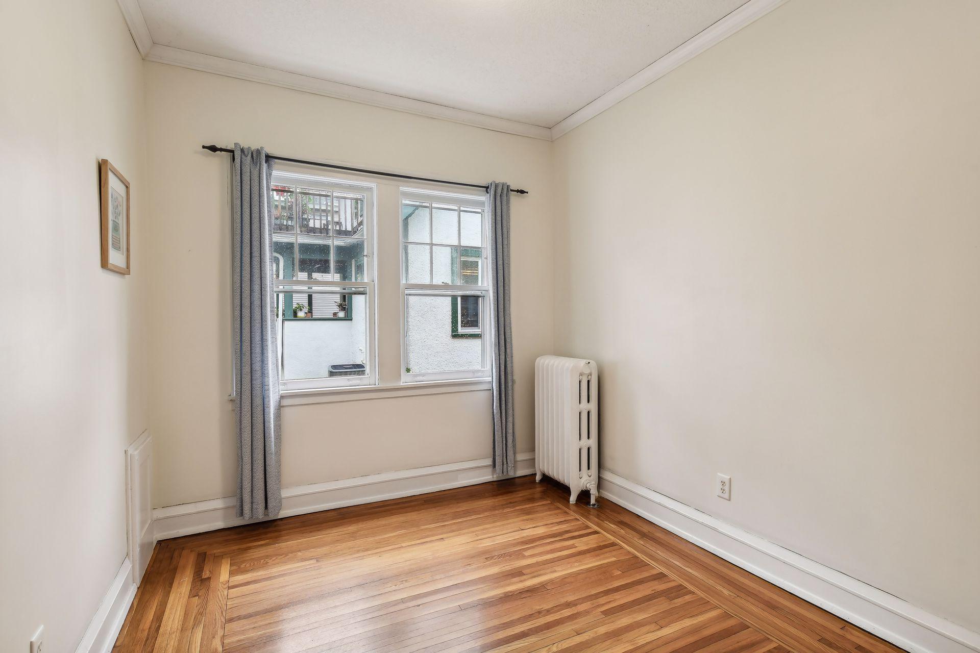 3612 Colfax Avenue S Unit: 102