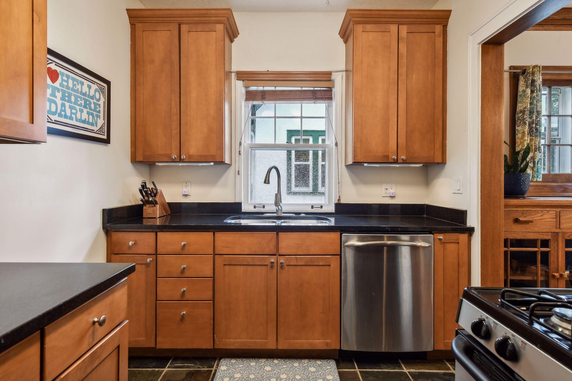 3612 Colfax Avenue S Unit: 102