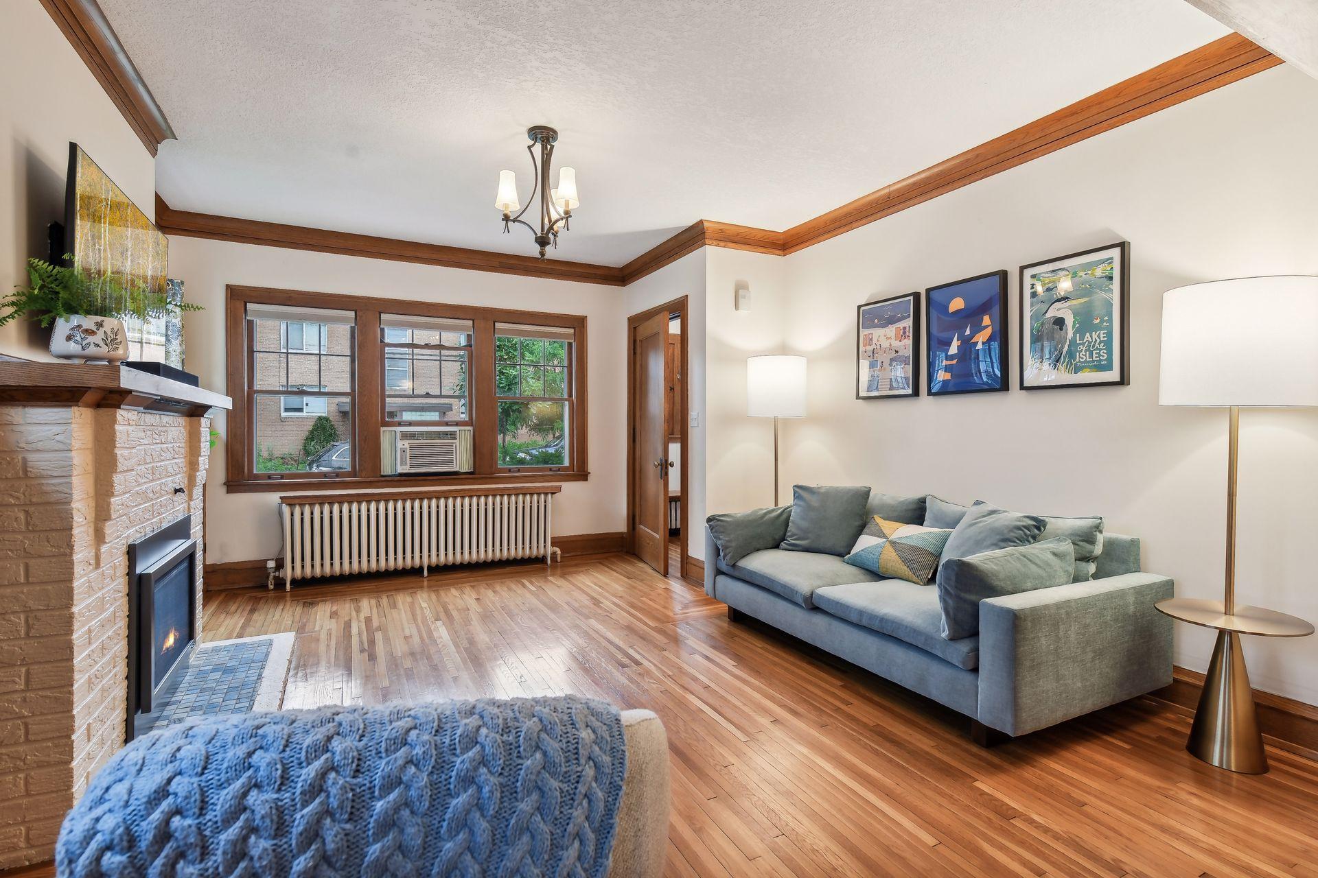 3612 Colfax Avenue S Unit: 102