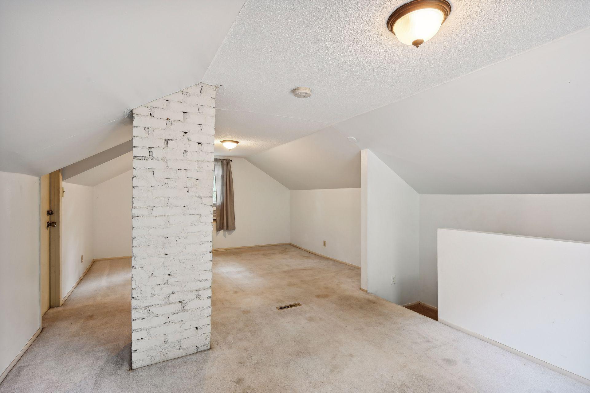 17738 Highway 65 NE