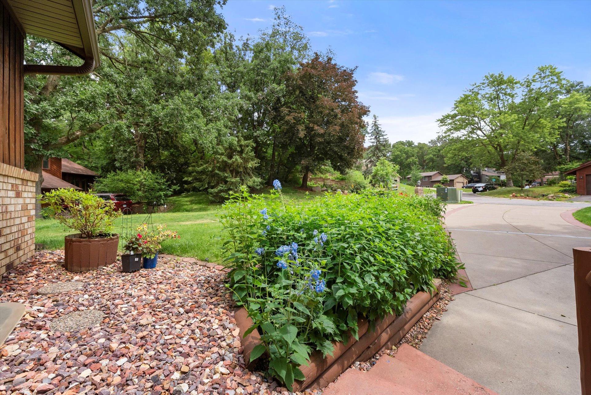 617 Wiggins Road