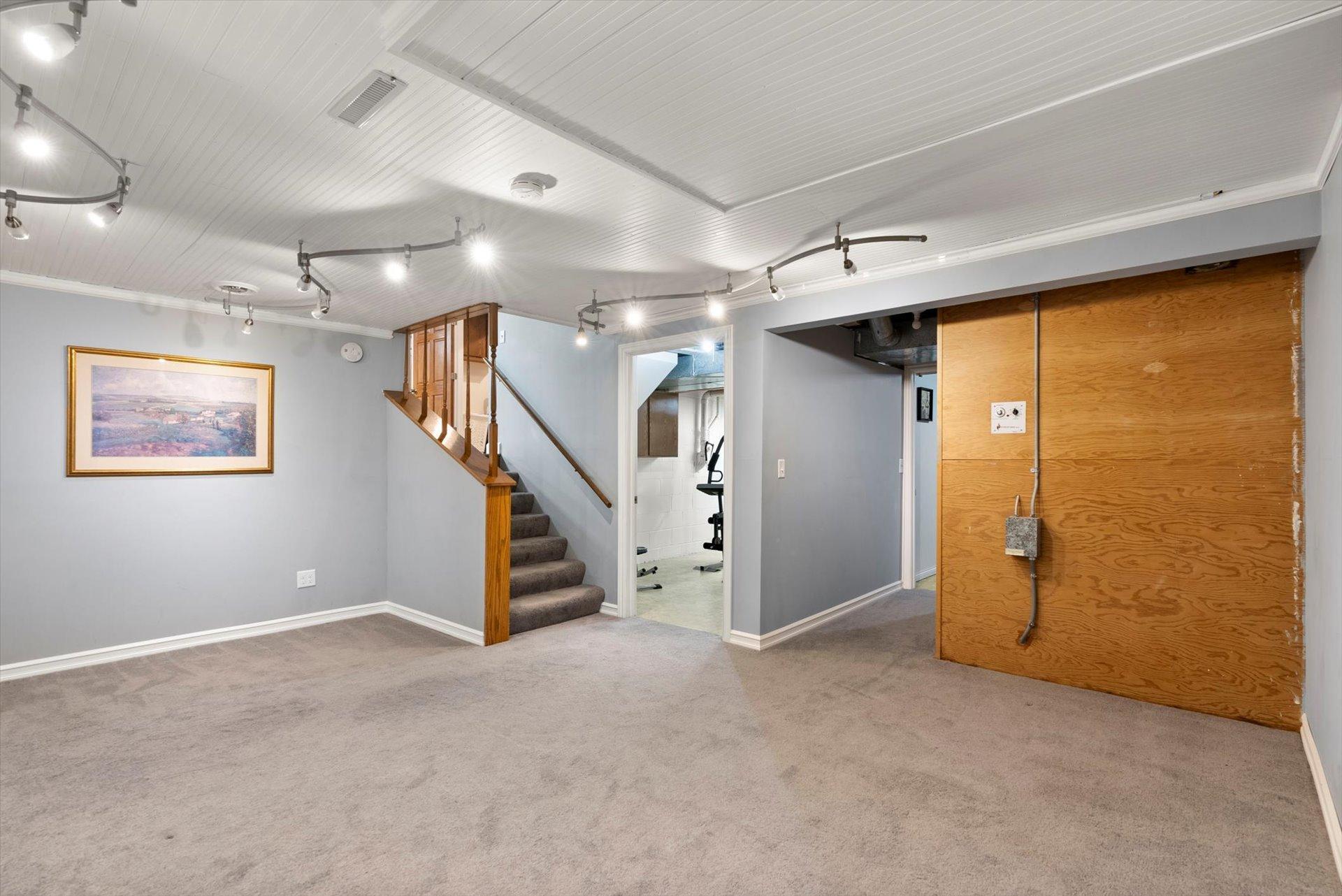 617 Wiggins Road
