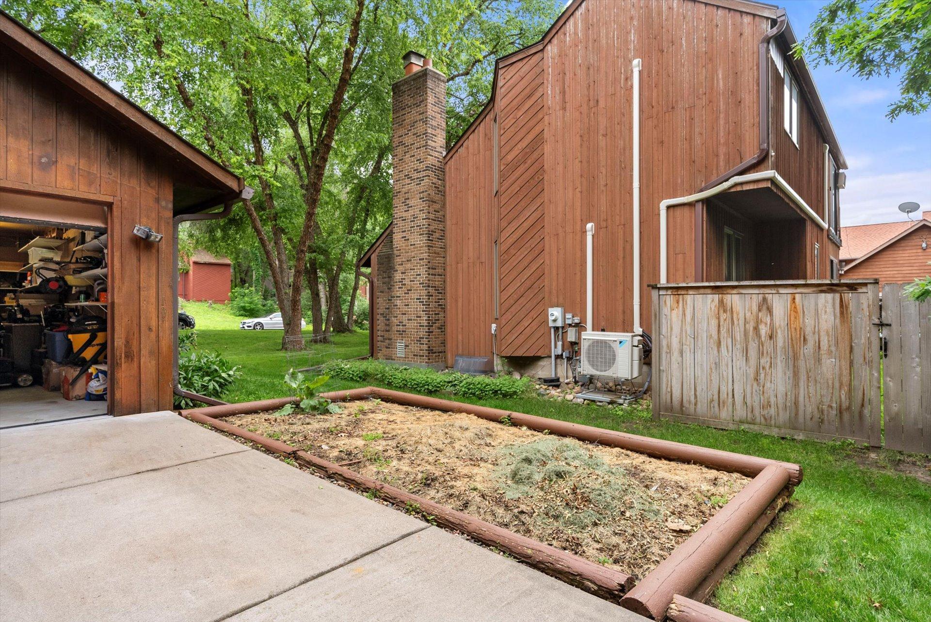 617 Wiggins Road