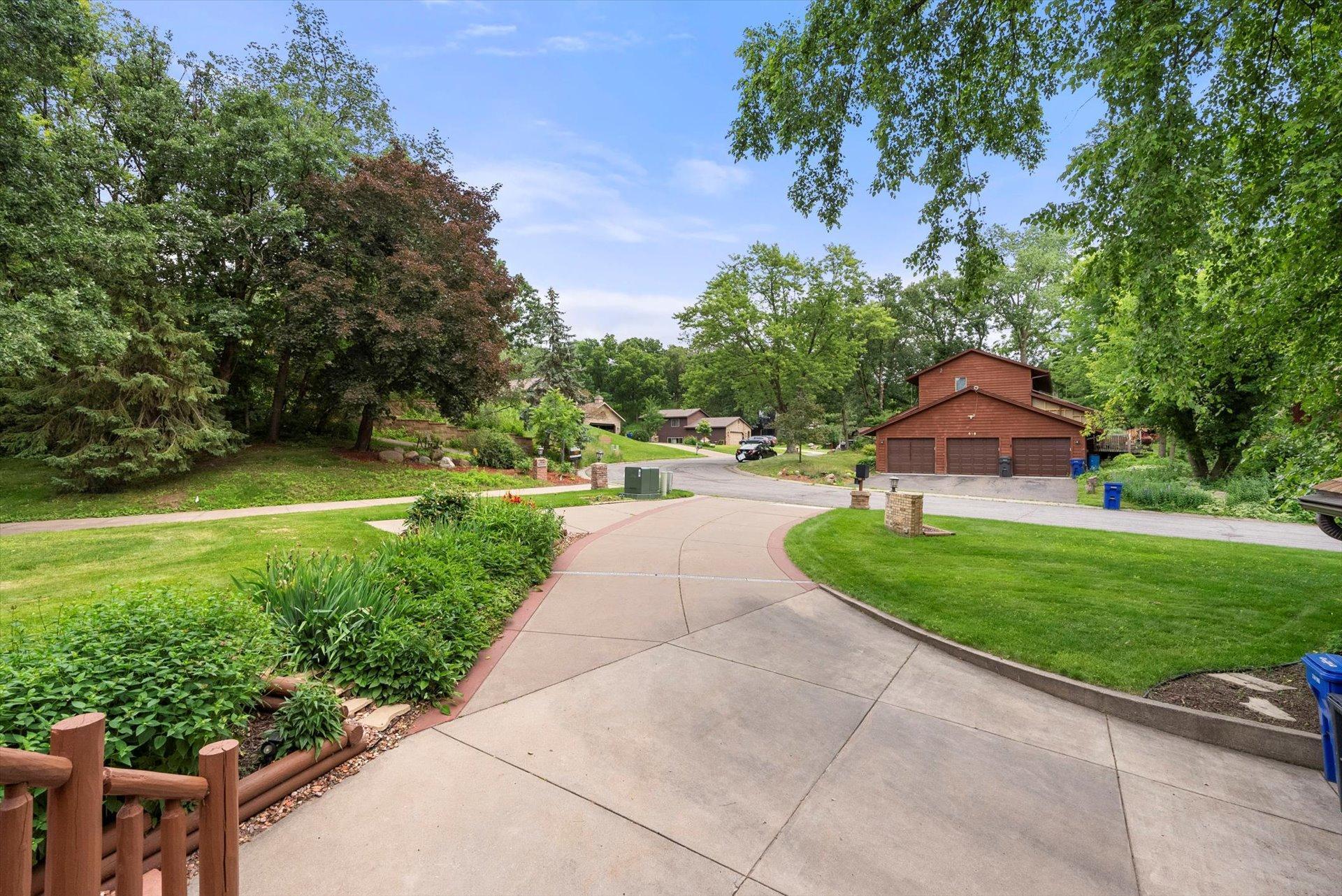 617 Wiggins Road