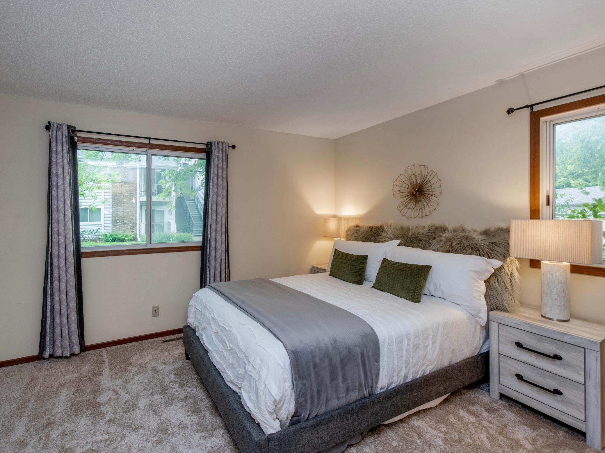 2284 Benson Avenue Unit: H