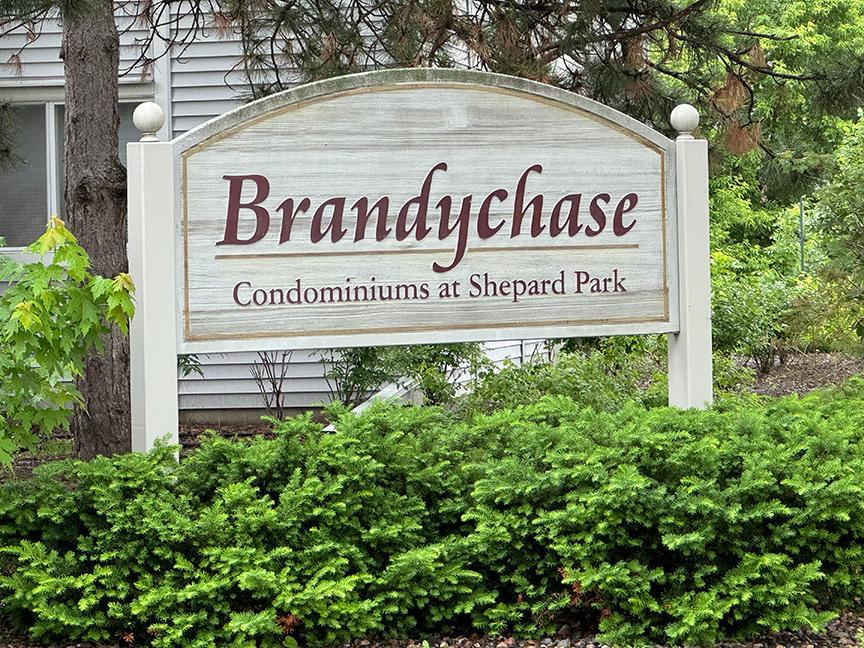 2284 Benson Avenue Unit: H