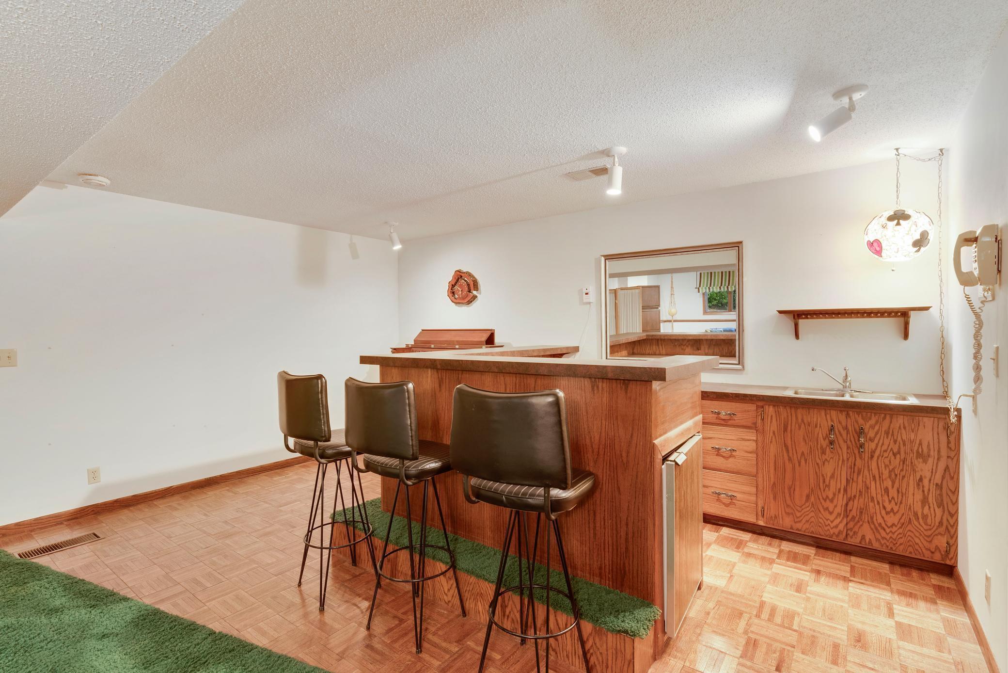 4043 Valentine Court