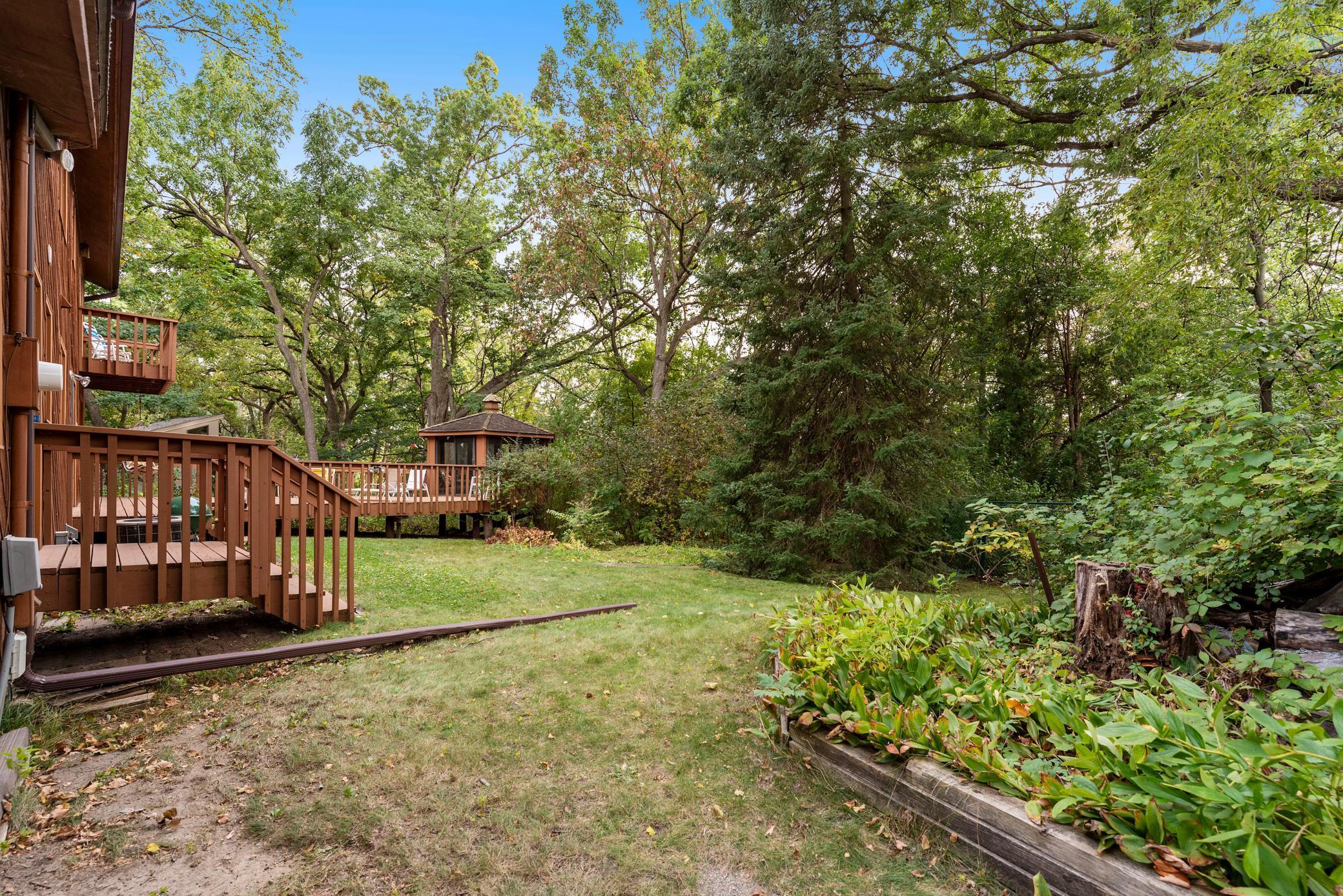 4043 Valentine Court