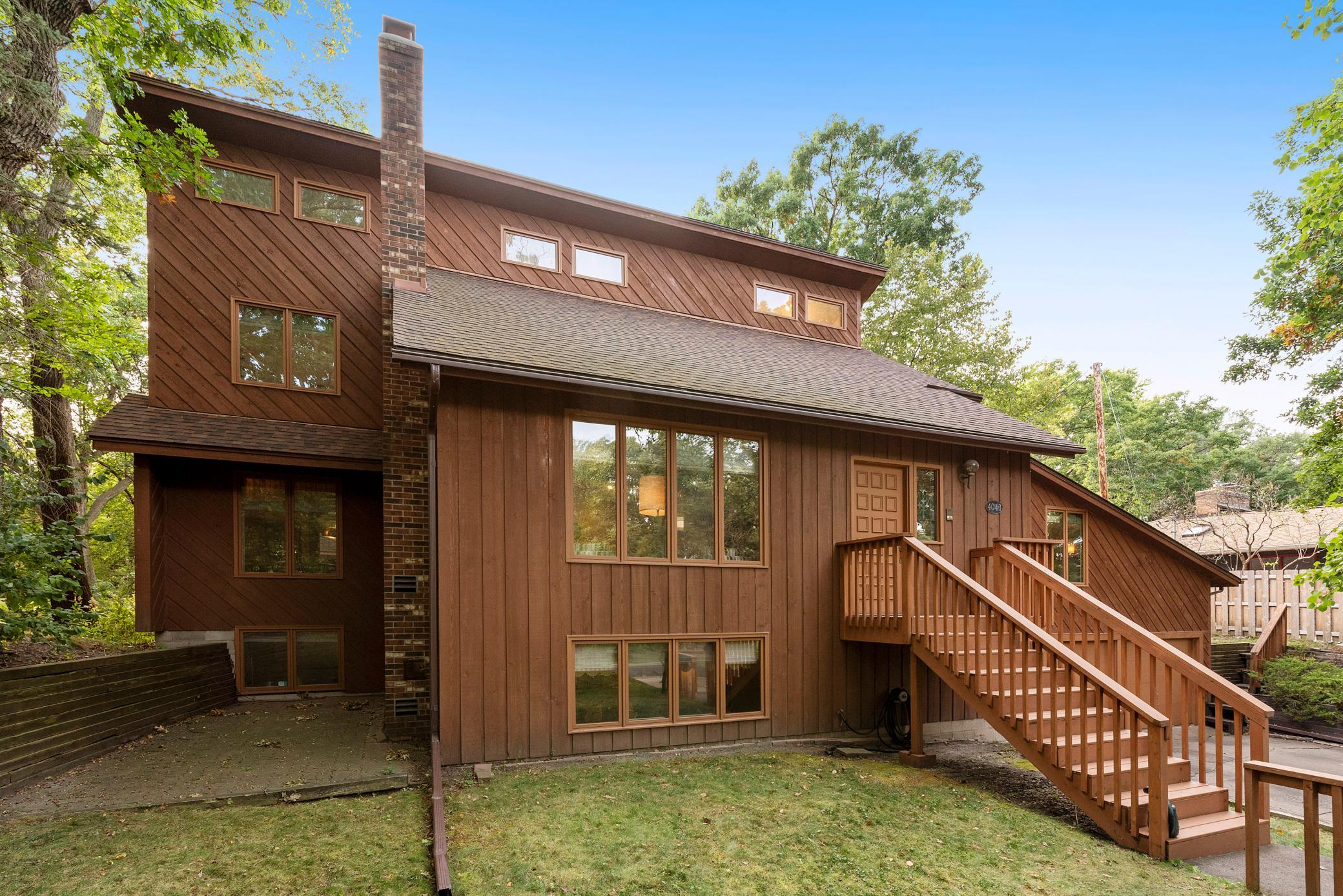 4043 Valentine Court
