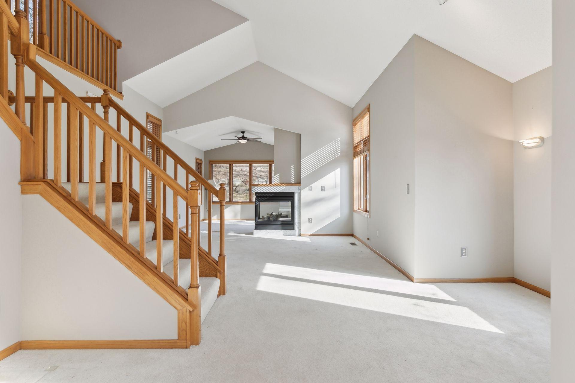 8950 Stonebrooke Trail