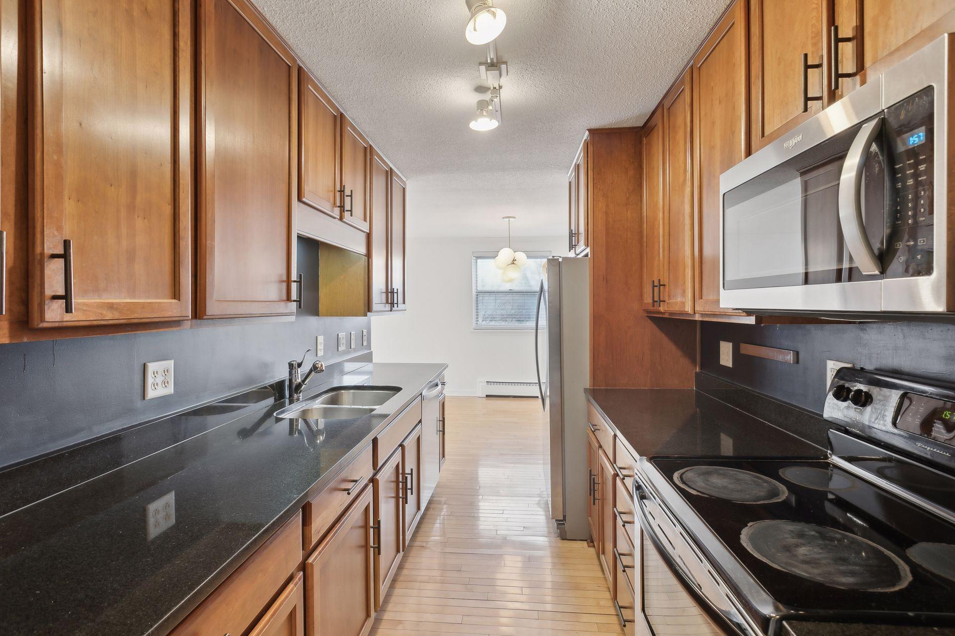 821 Douglas Avenue Unit: 202