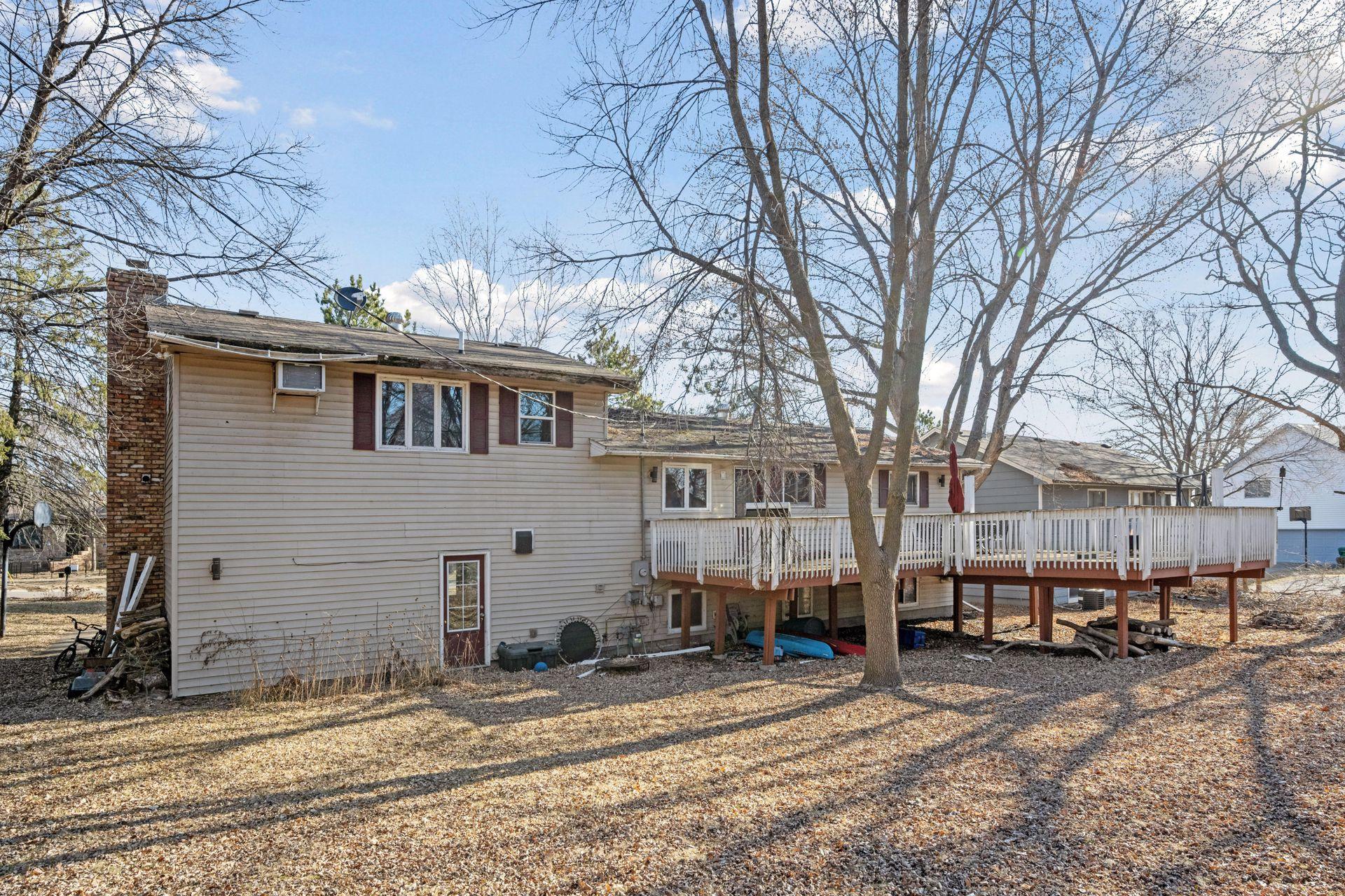 1221 Waseca Street
