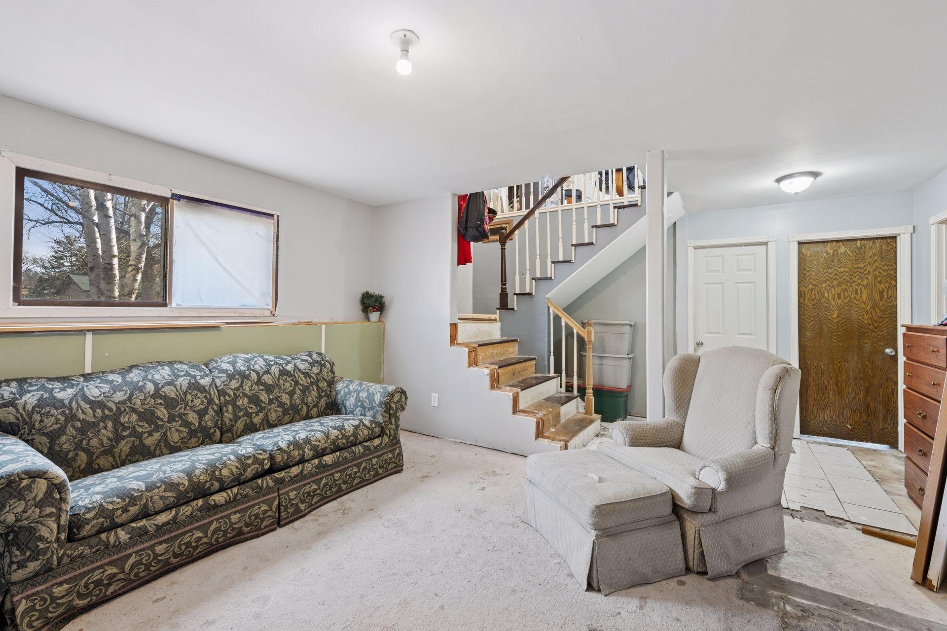 1221 Waseca Street