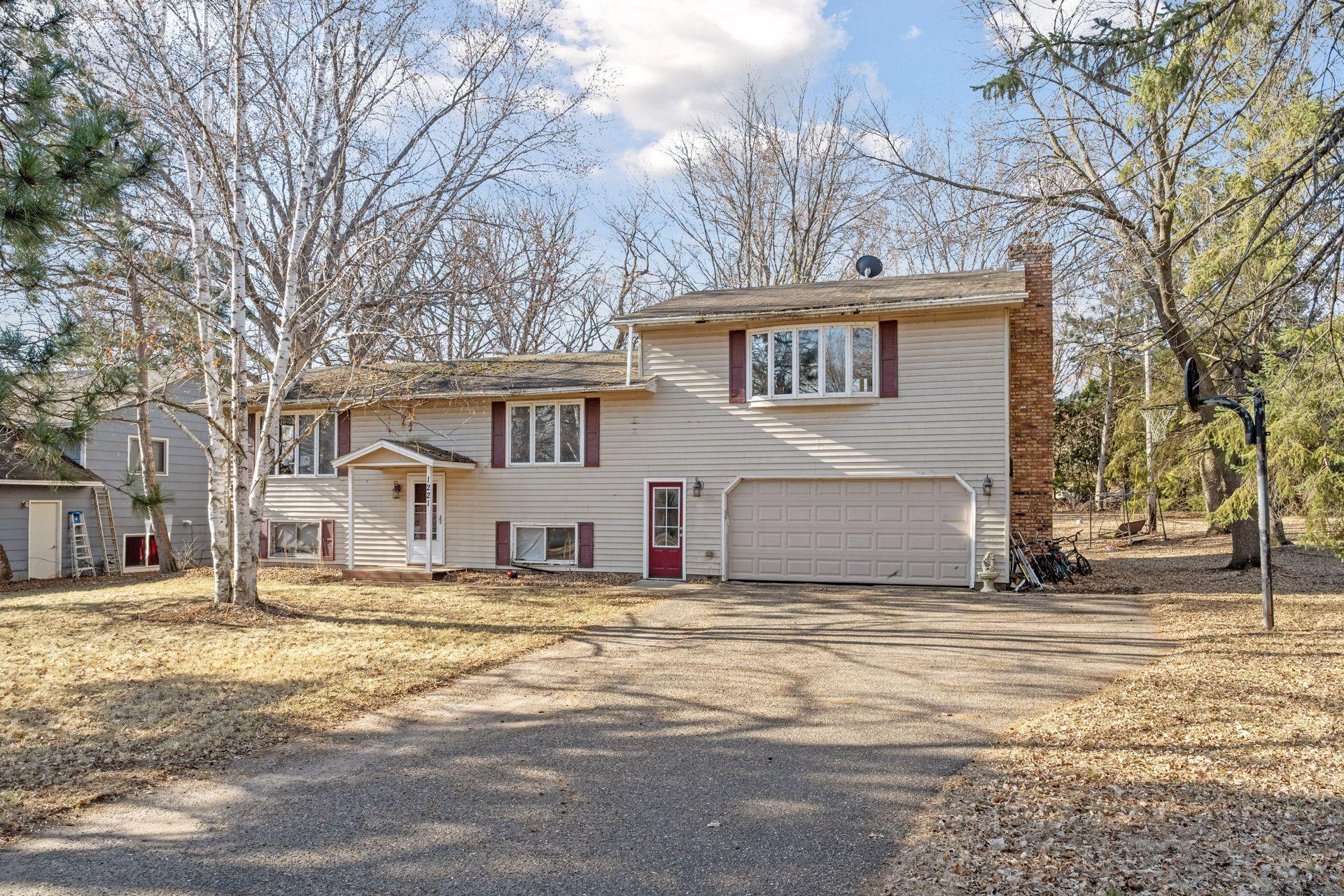 1221 Waseca Street