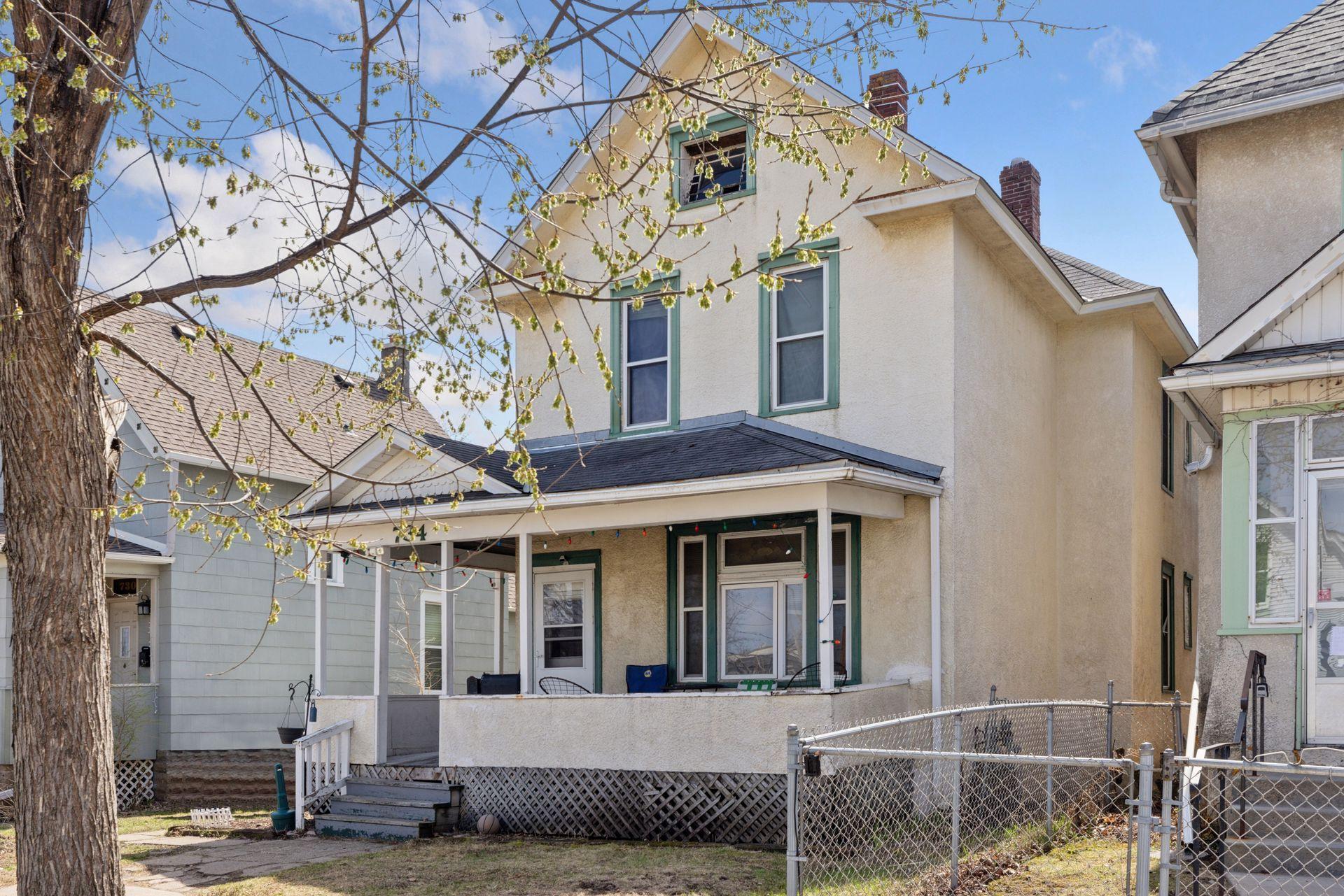 734 Watson Avenue