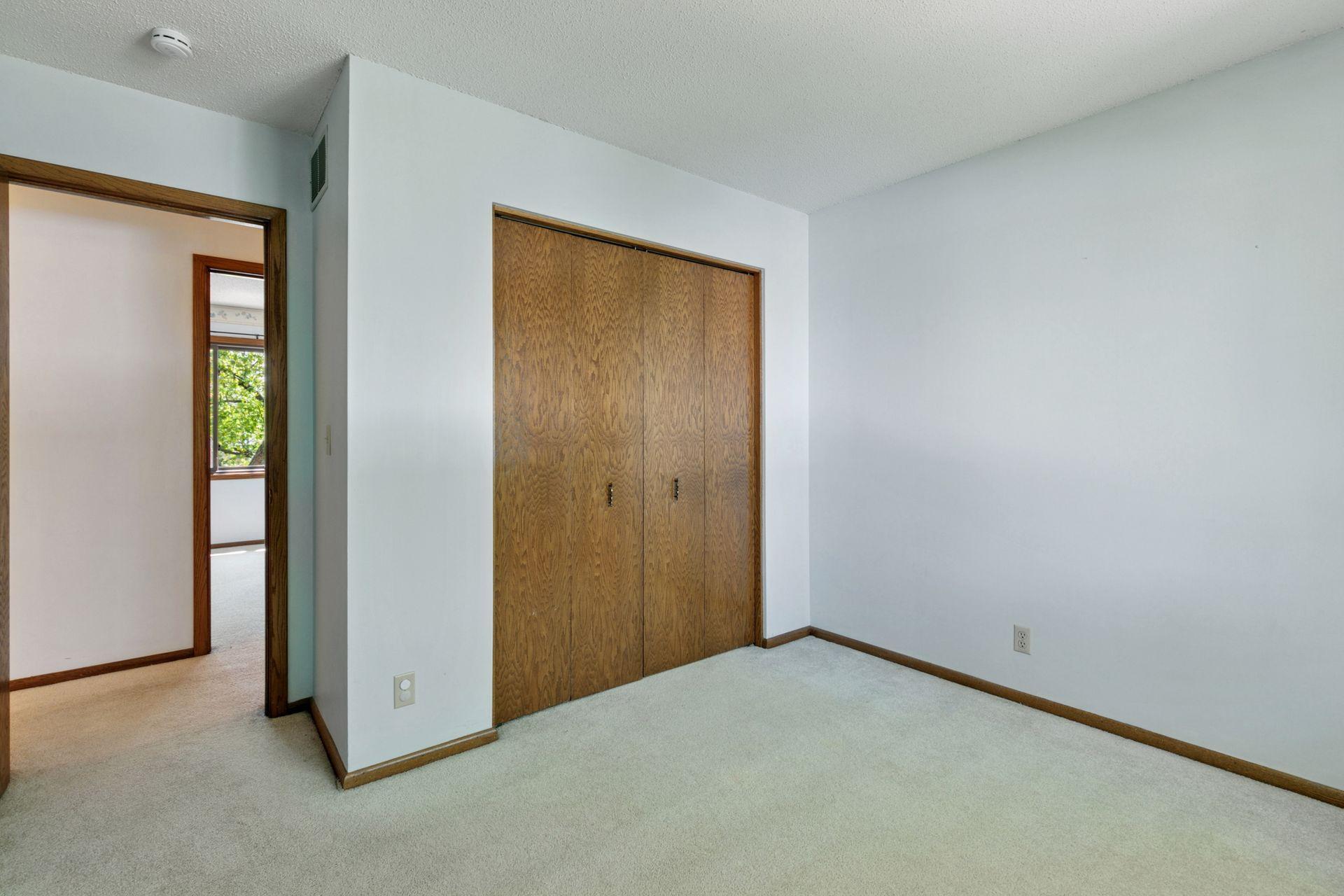 3262 Churchill Drive