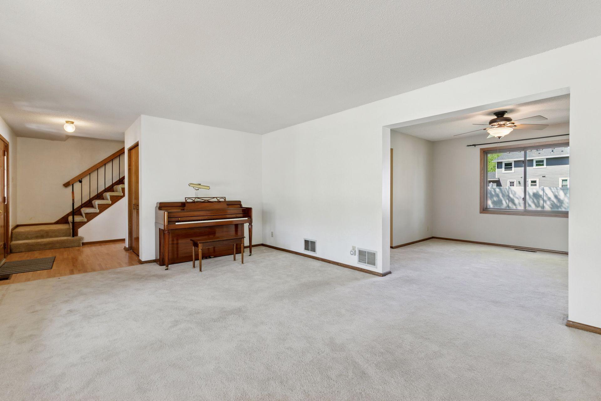 3262 Churchill Drive