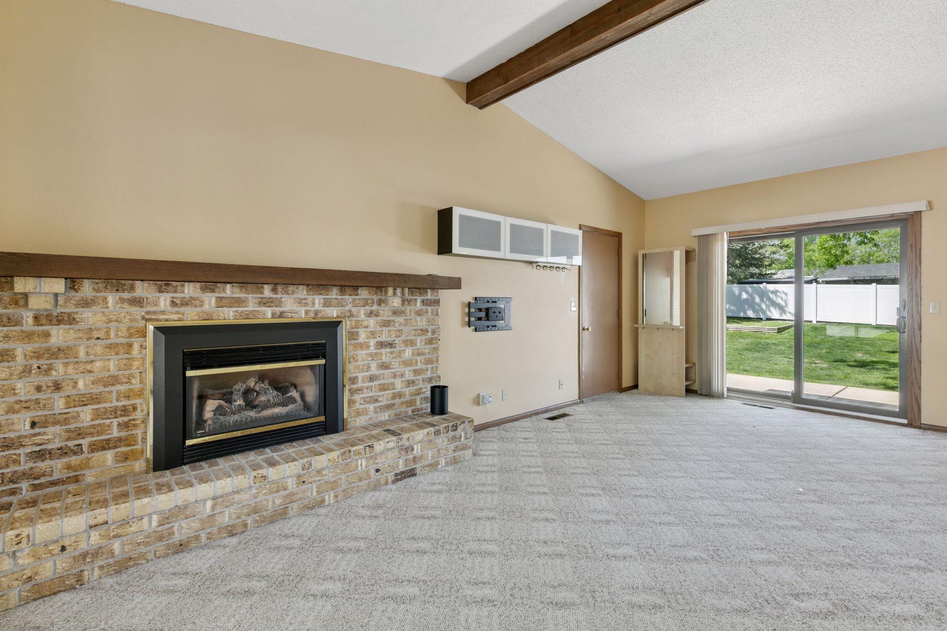 3262 Churchill Drive