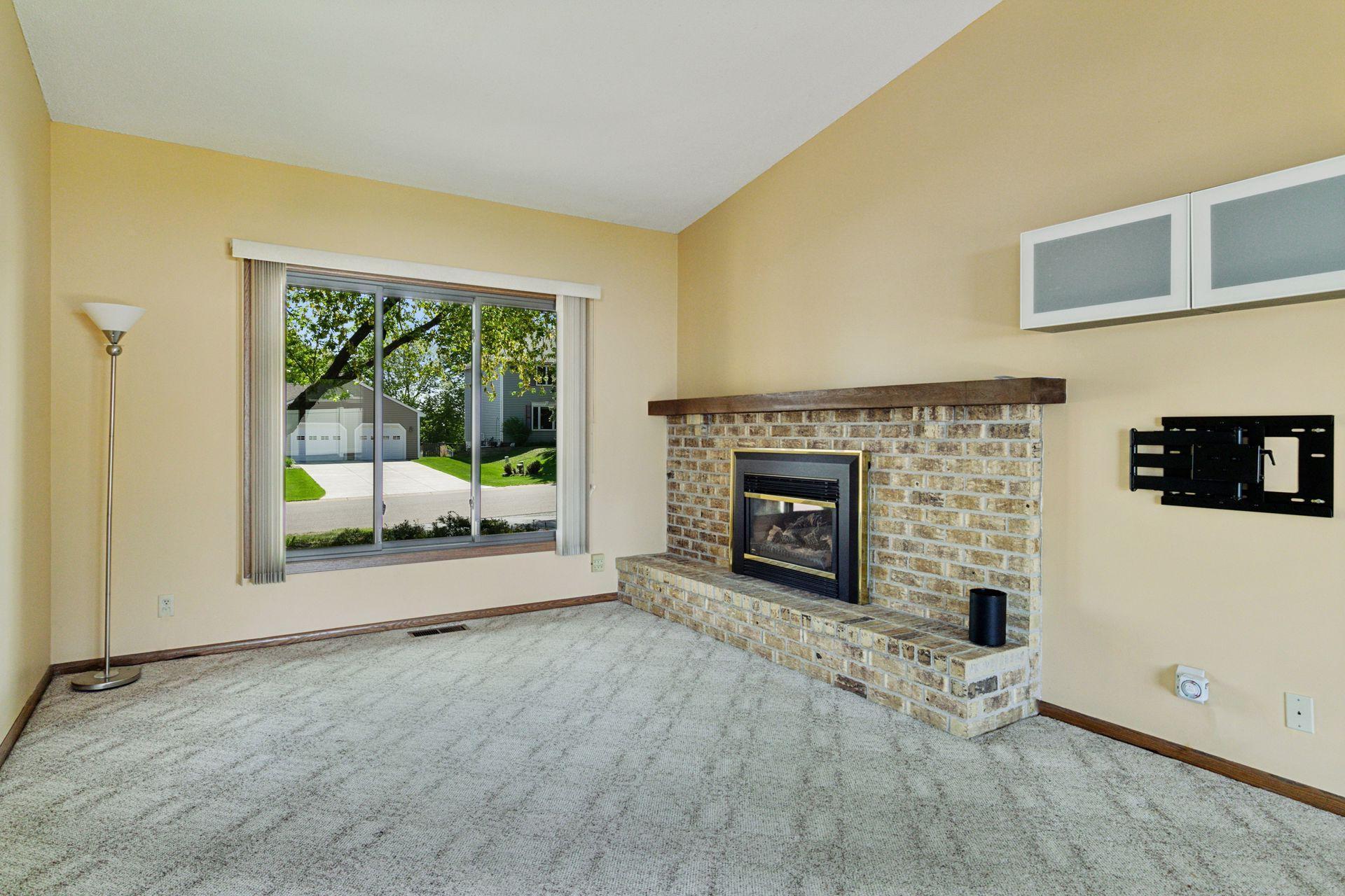 3262 Churchill Drive