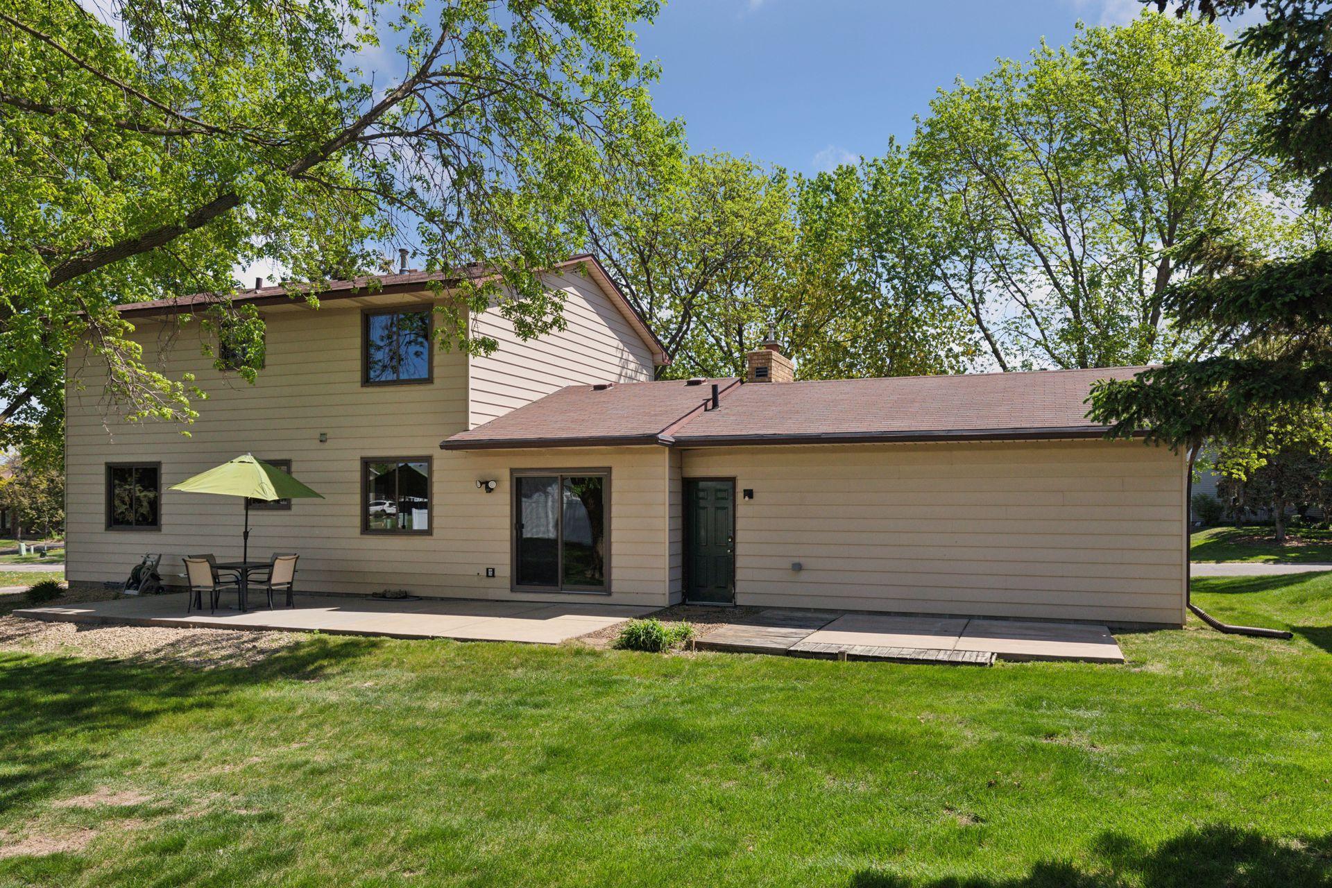 3262 Churchill Drive