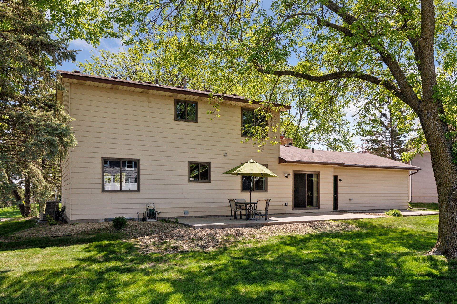 3262 Churchill Drive