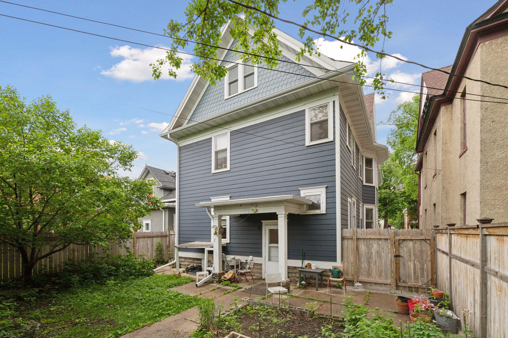 2519 E 22nd Street