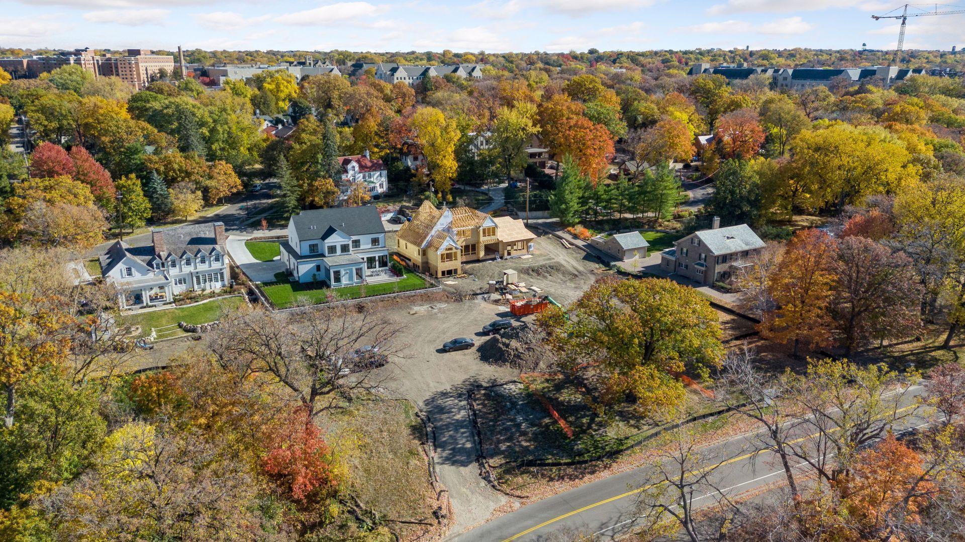 104 Mississippi River Boulevard N