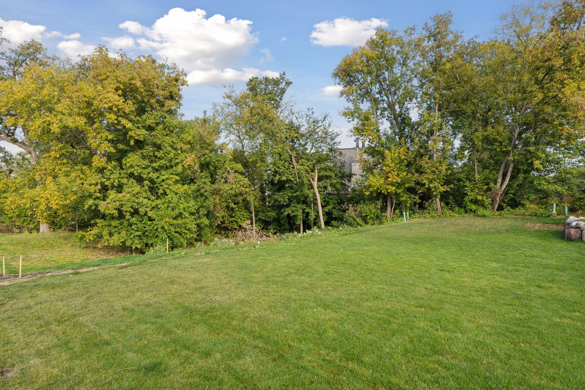 110 Mississippi River Boulevard N