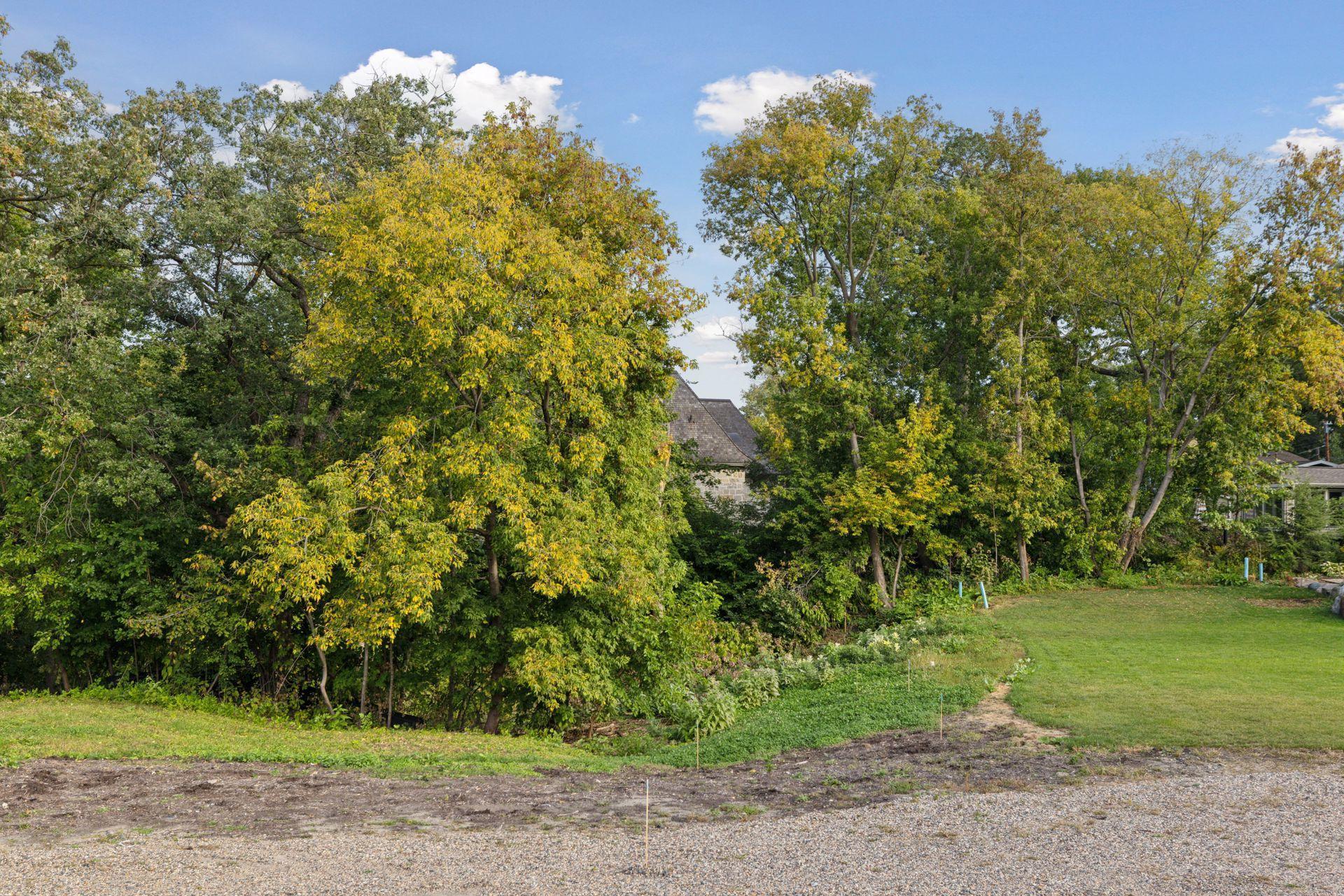 110 Mississippi River Boulevard N