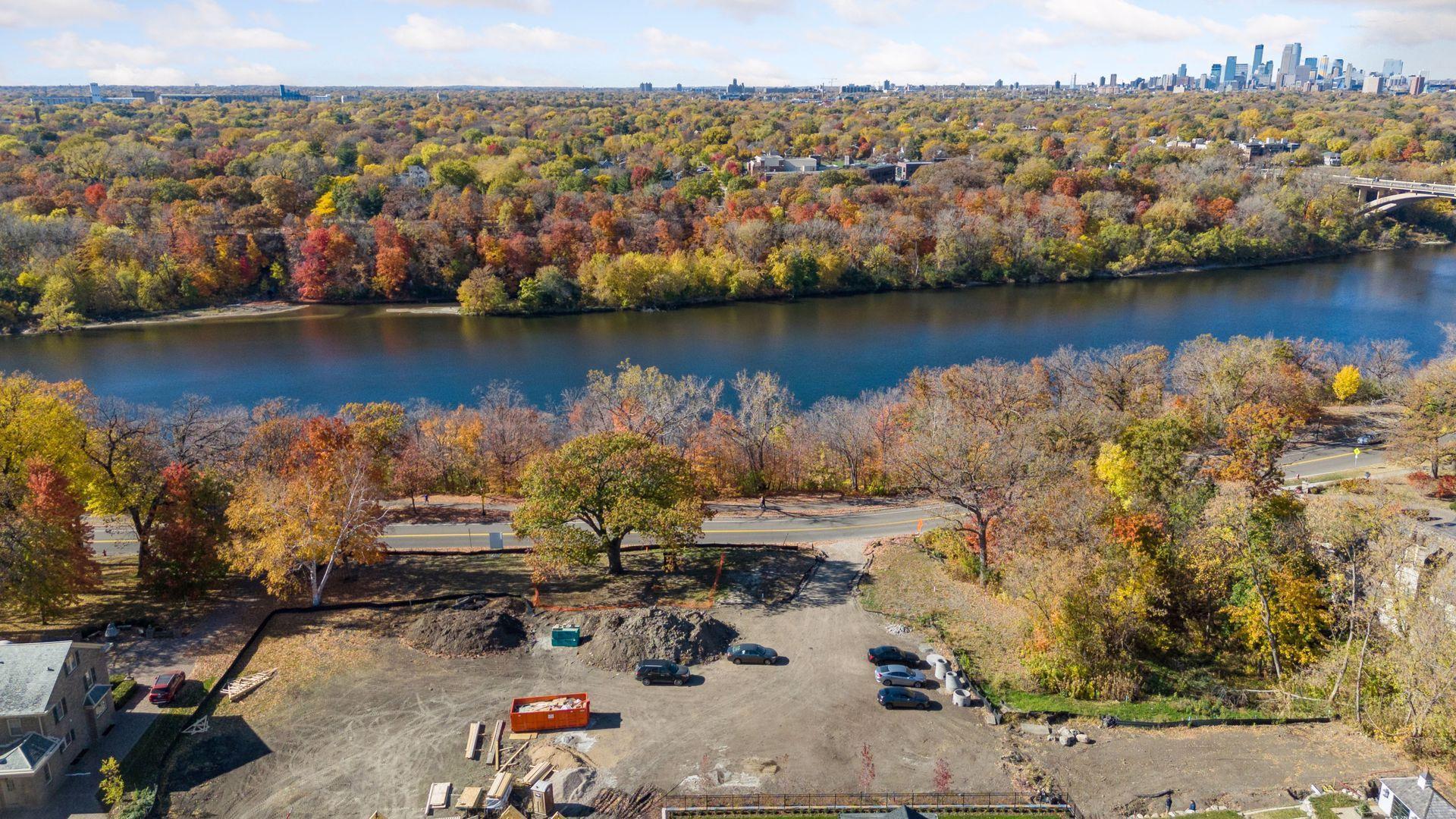 110 Mississippi River Boulevard N