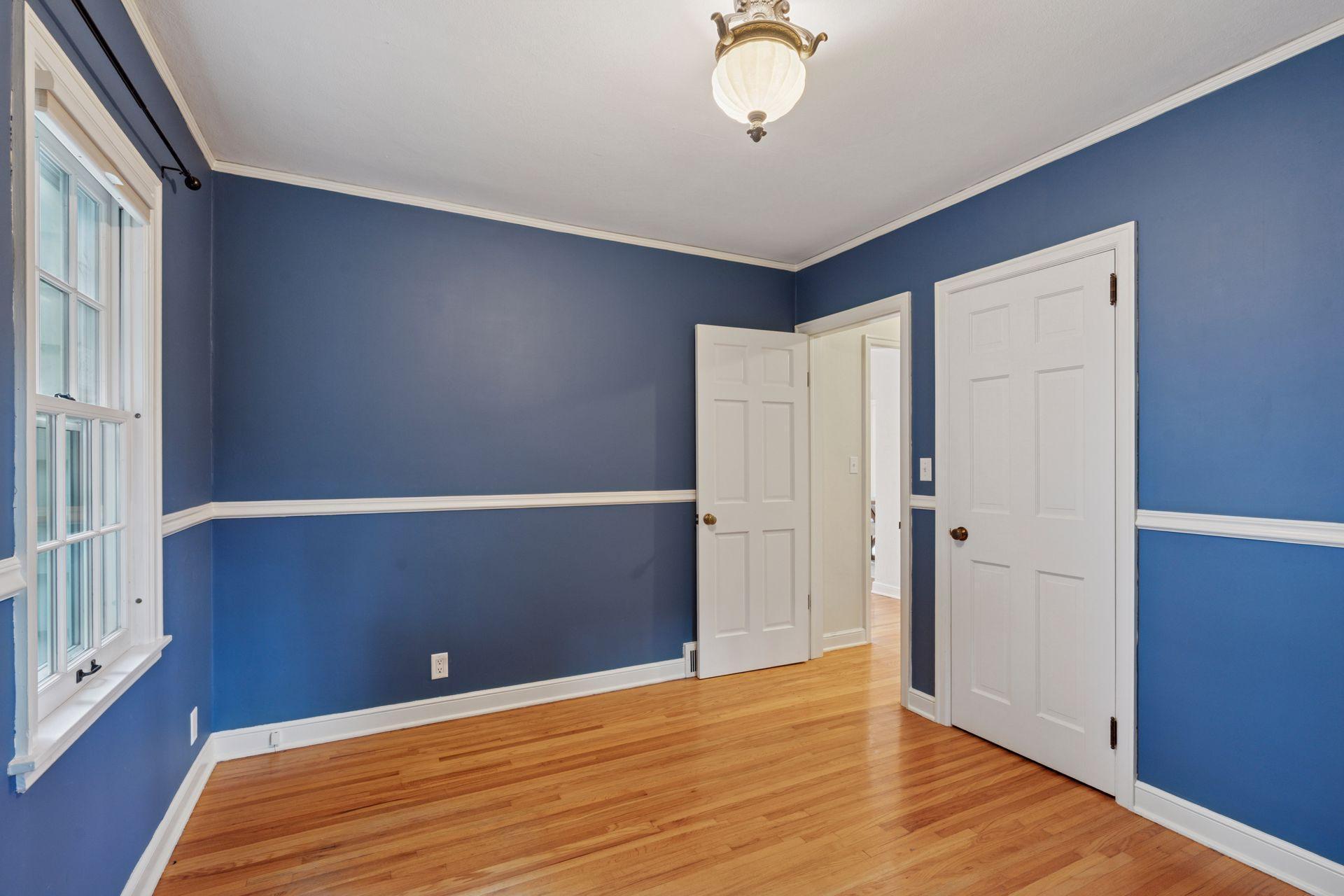 1919 Highland Parkway