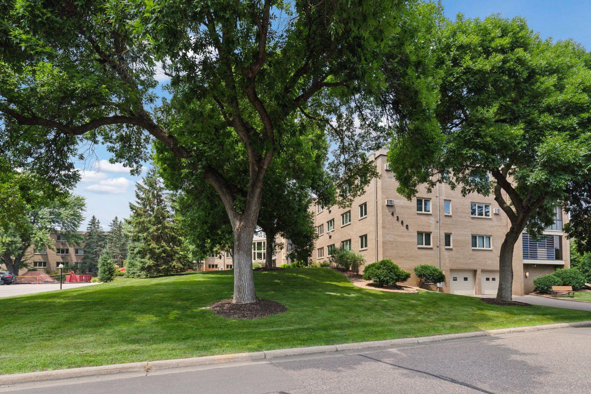 4360 Brookside Court Unit: 310