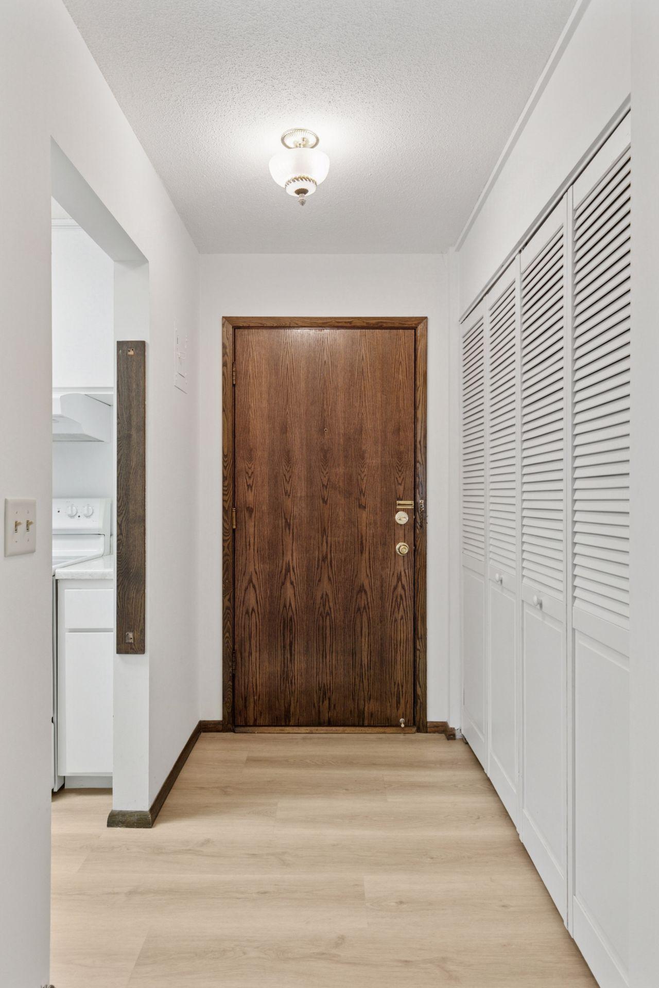 4360 Brookside Court Unit: 310