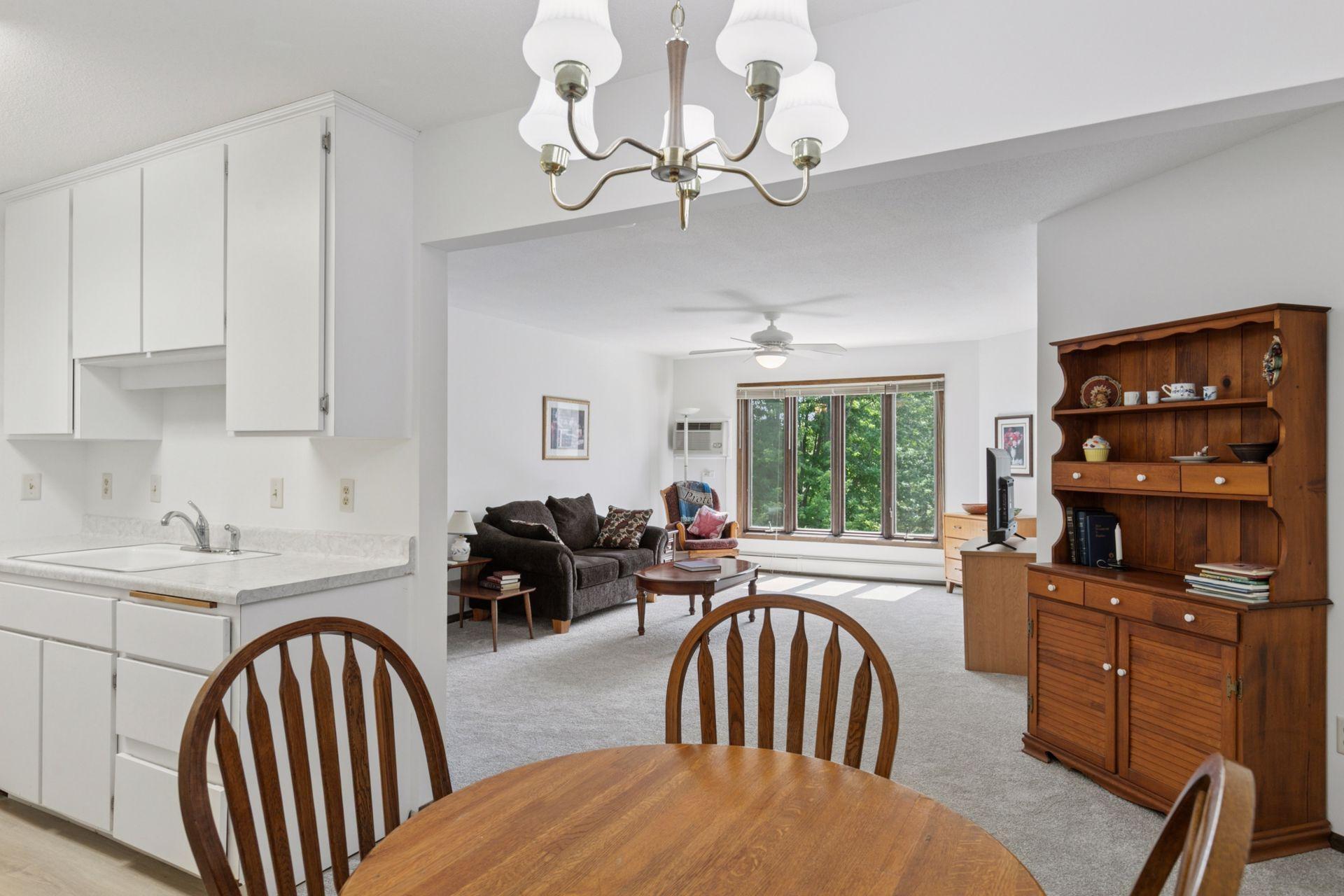 4360 Brookside Court Unit: 310