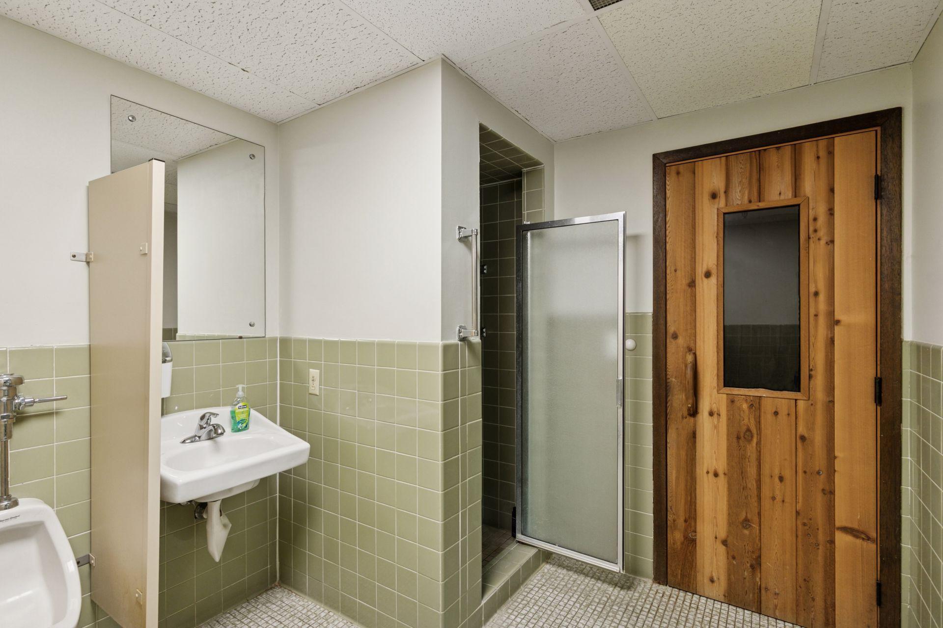 4360 Brookside Court Unit: 310