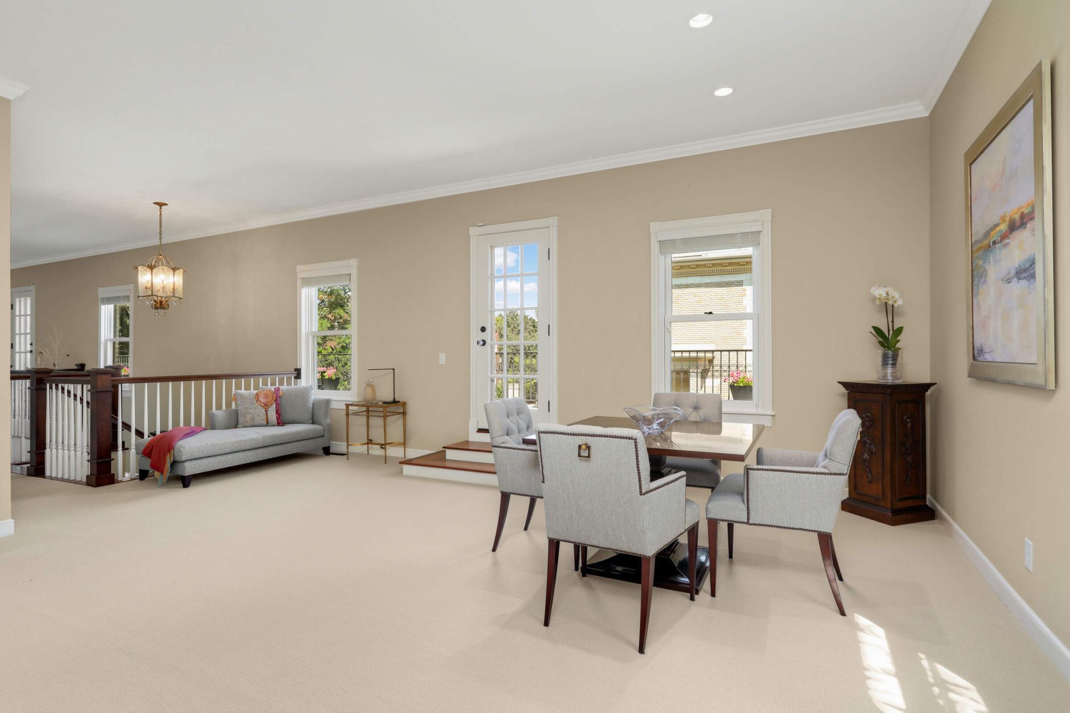 21 Avon Street S Unit: 21