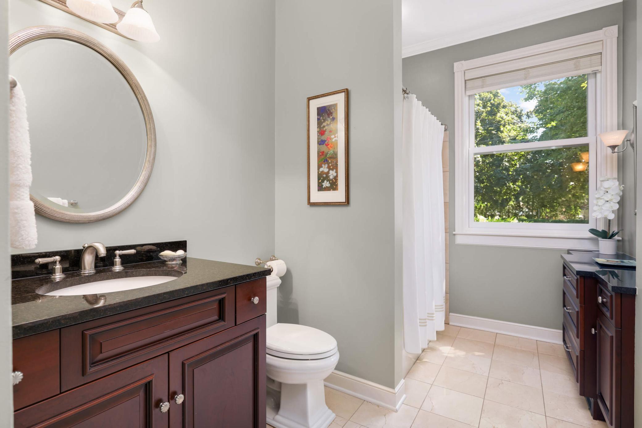 21 Avon Street S Unit: 21