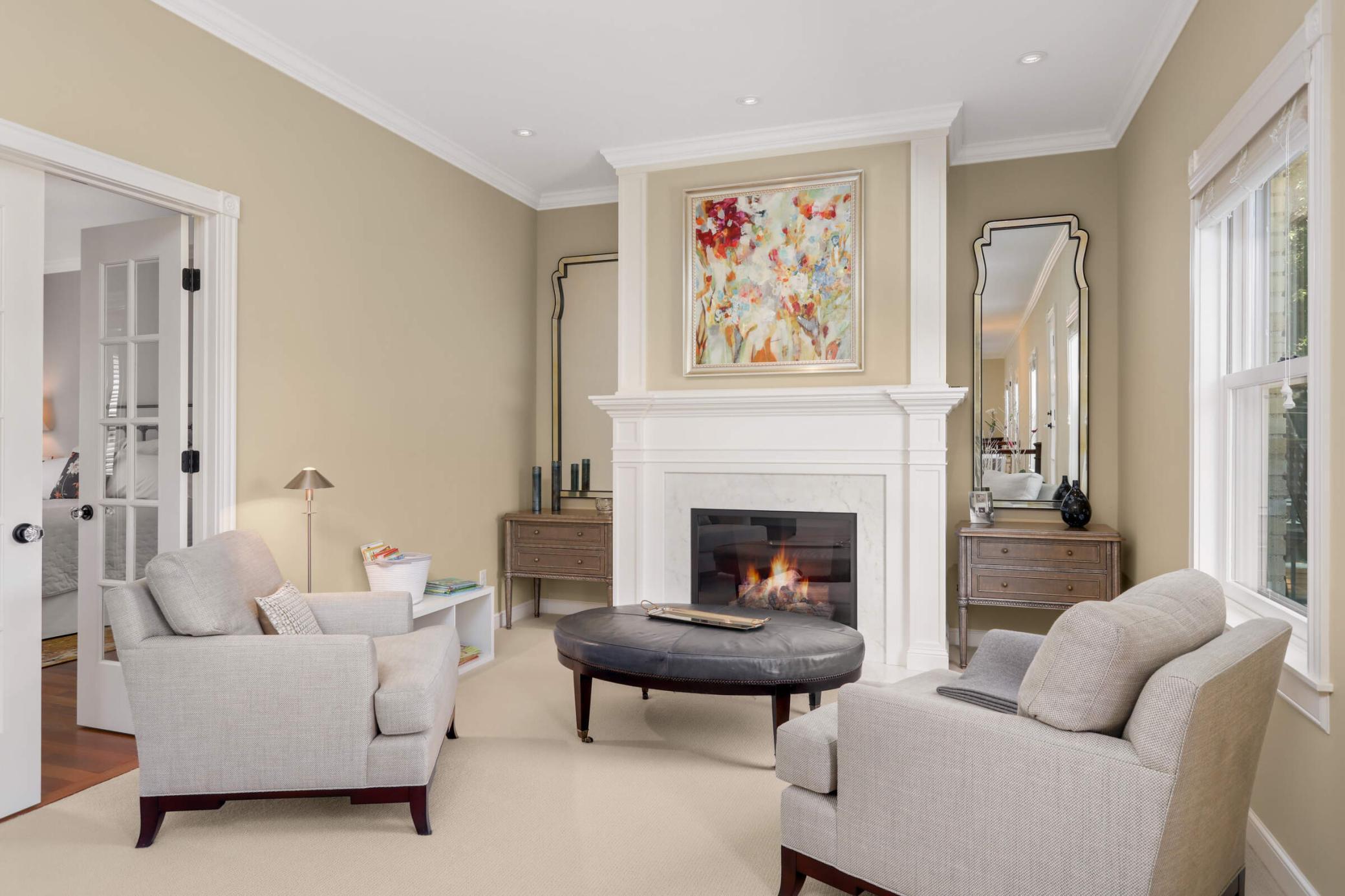 21 Avon Street S Unit: 21