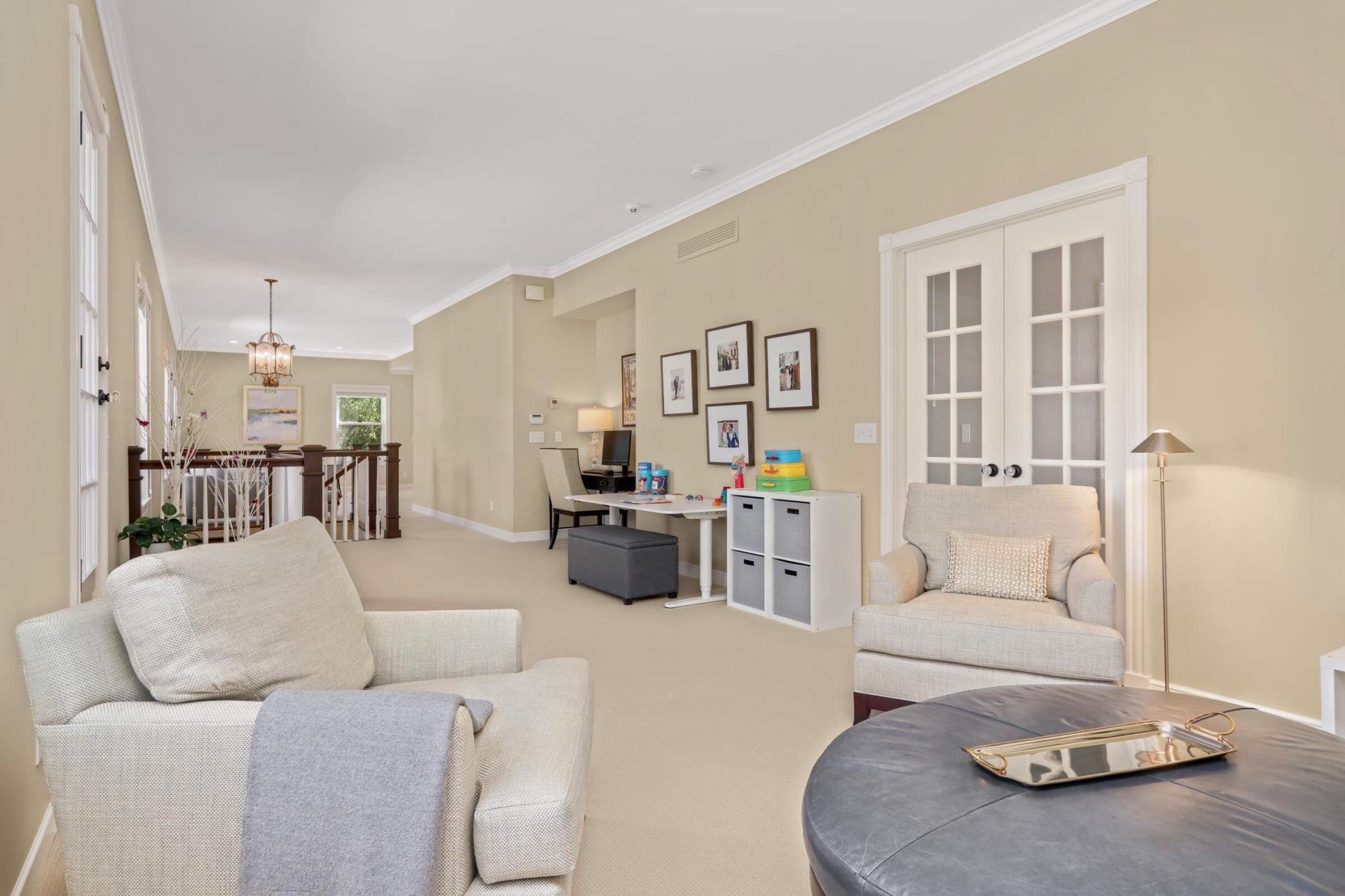 21 Avon Street S Unit: 21