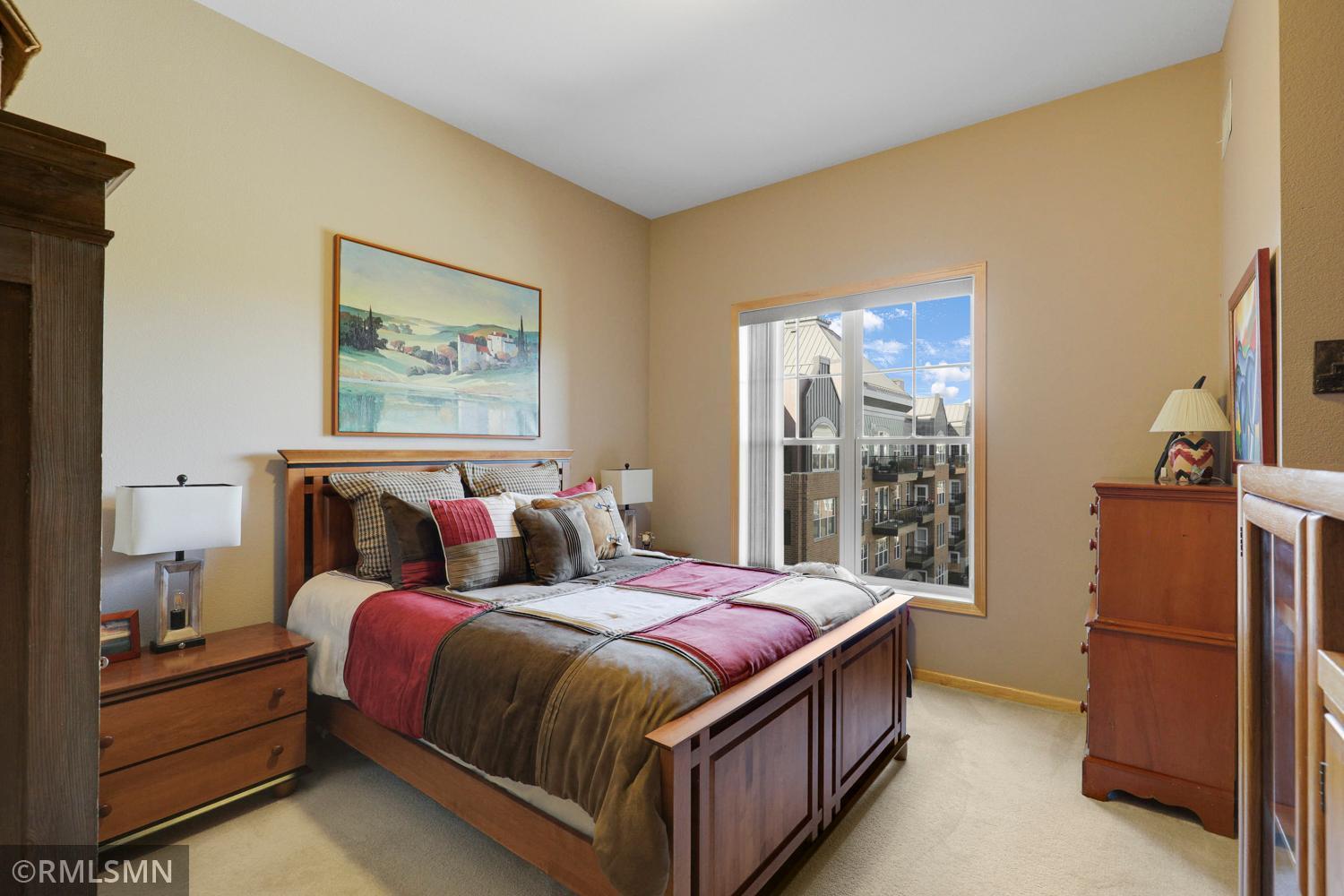 1800 Graham Avenue Unit: 411