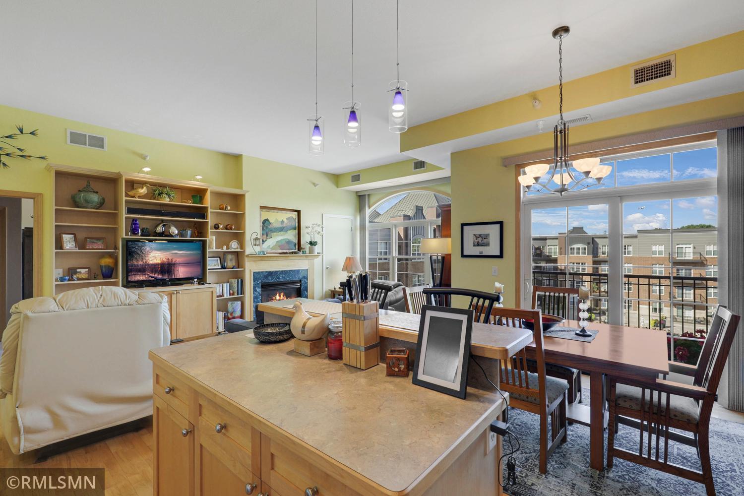 1800 Graham Avenue Unit: 411