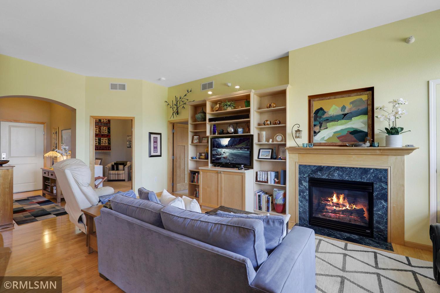 1800 Graham Avenue Unit: 411