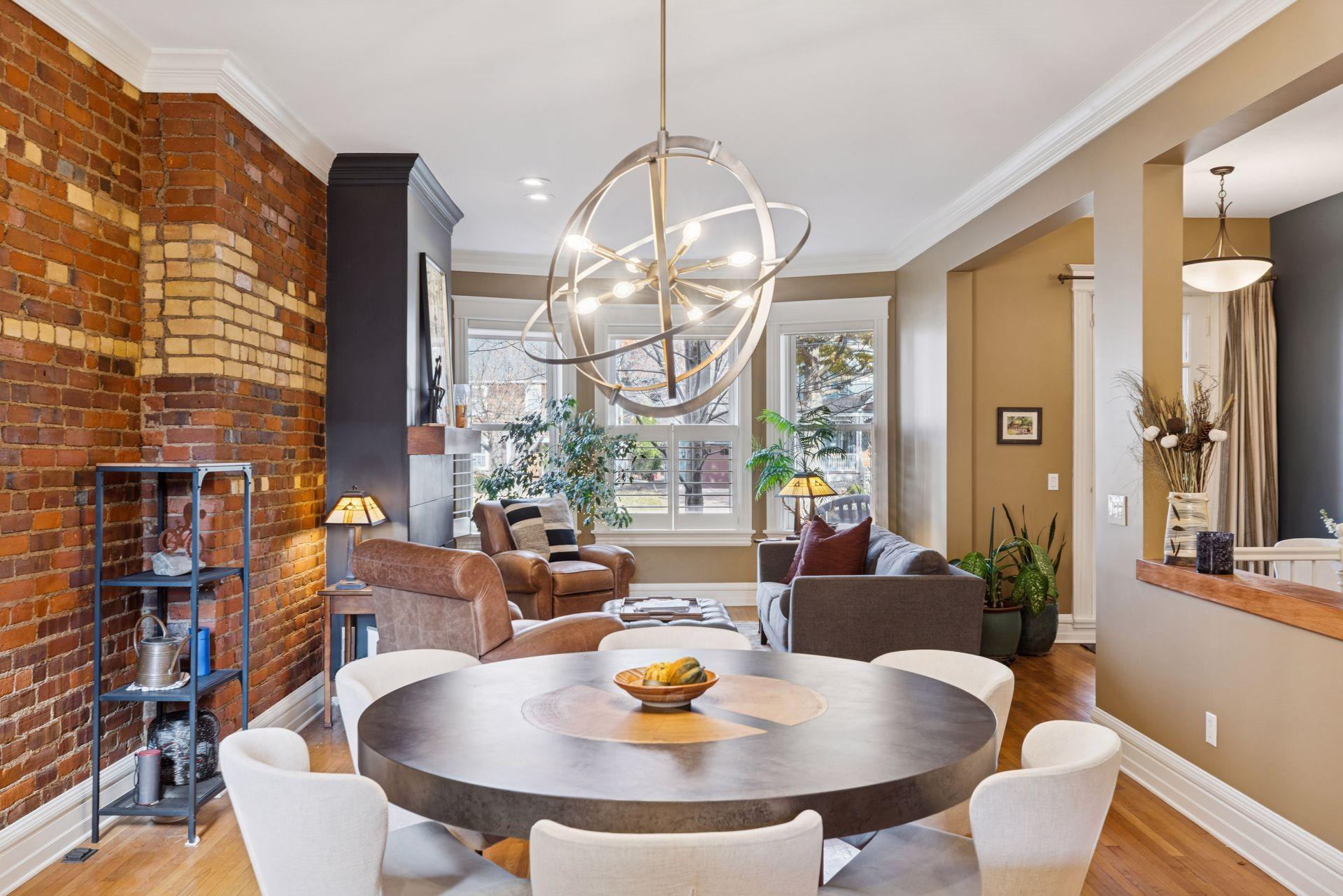 672 Summit Avenue Unit: 102