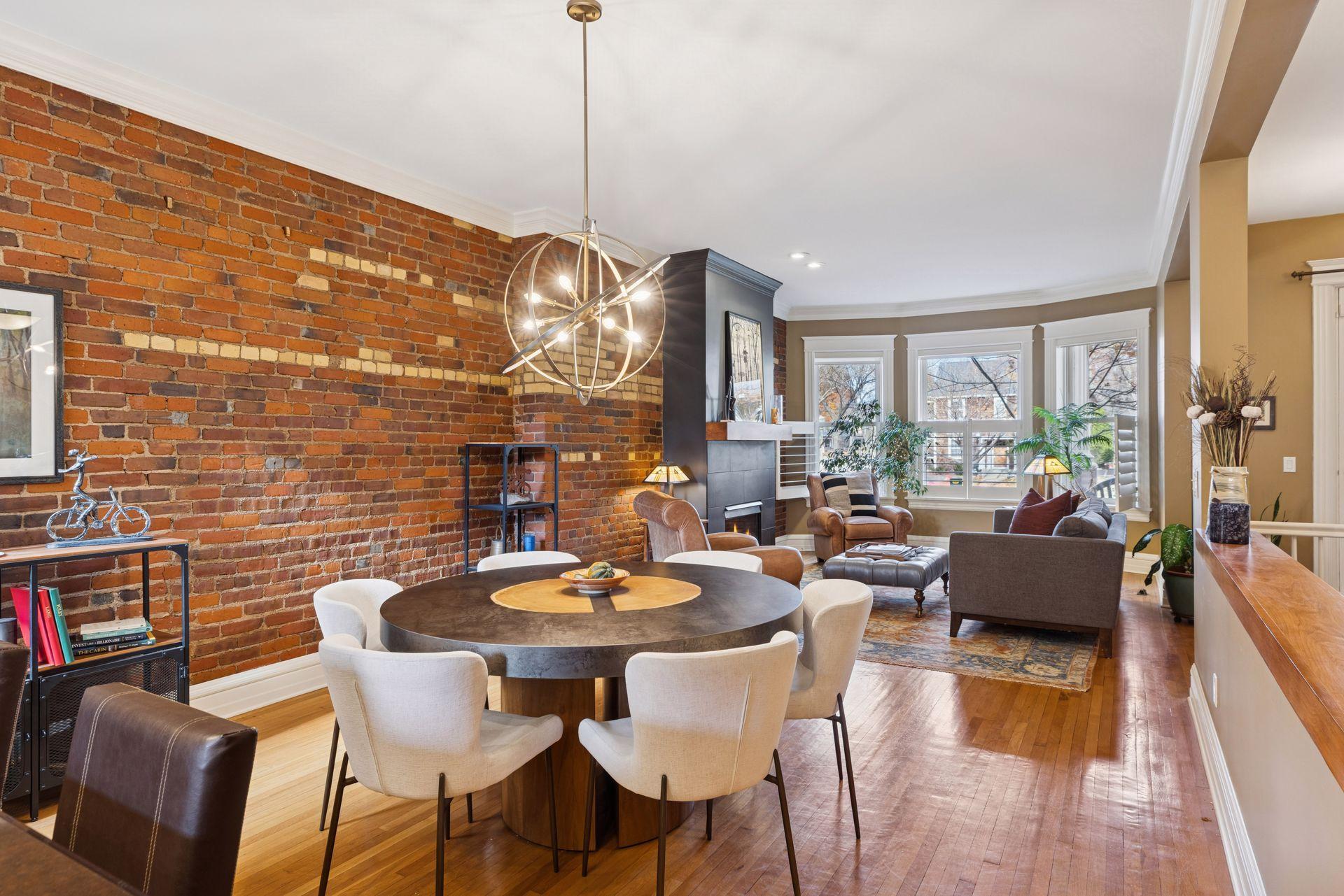 672 Summit Avenue Unit: 102