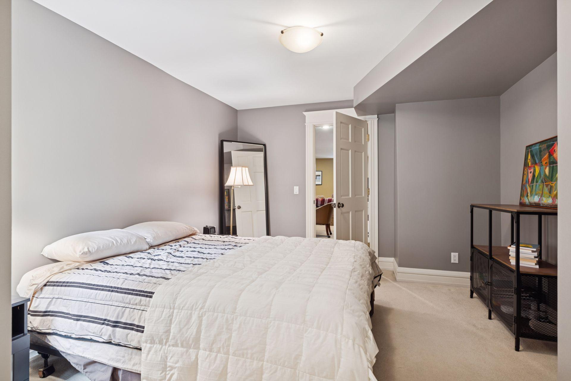 672 Summit Avenue Unit: 102