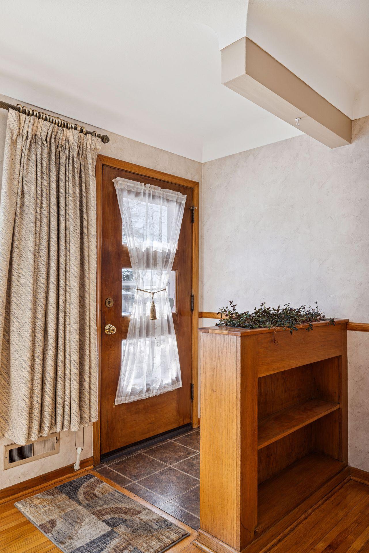 1947 Yorkshire Court