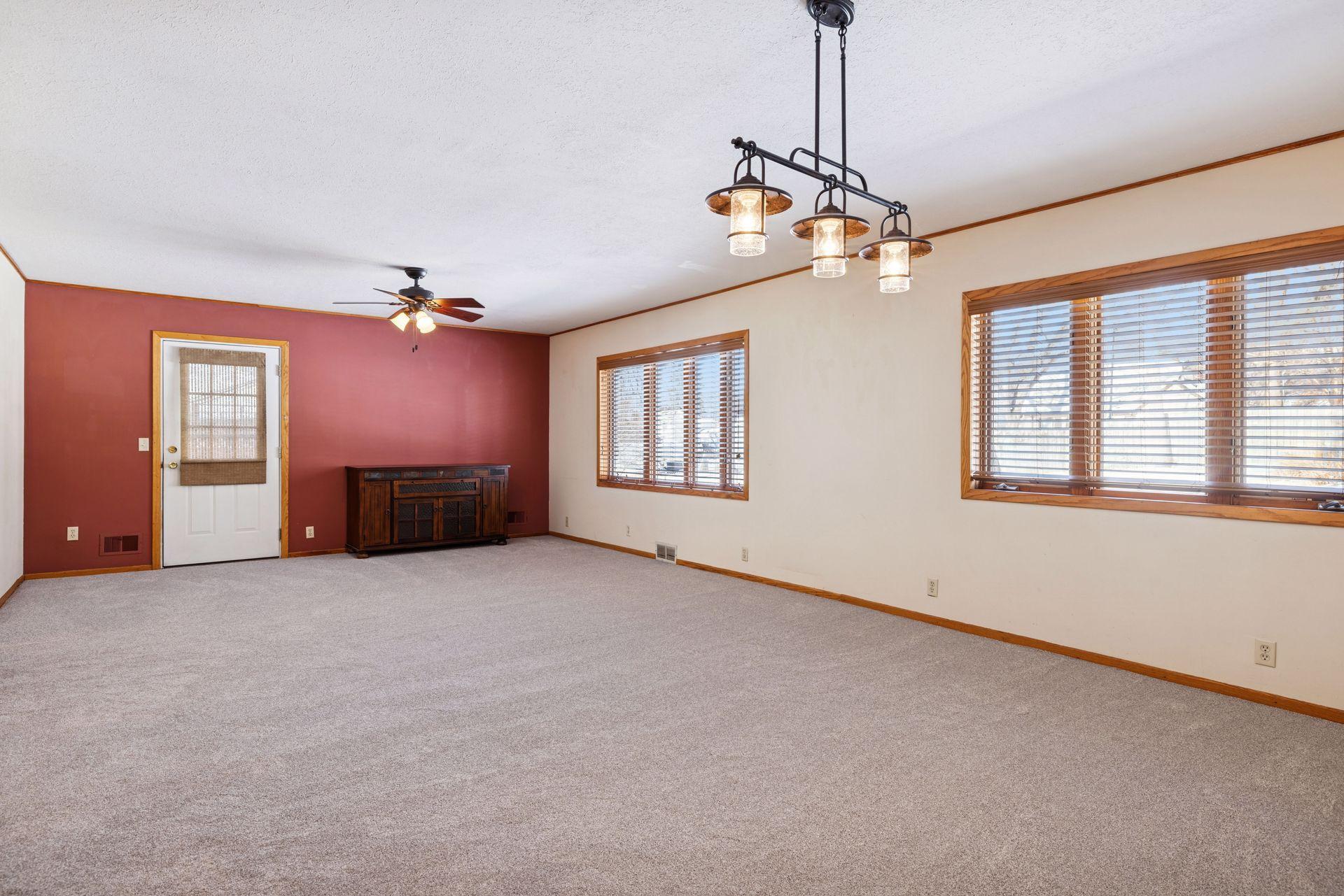 1947 Yorkshire Court