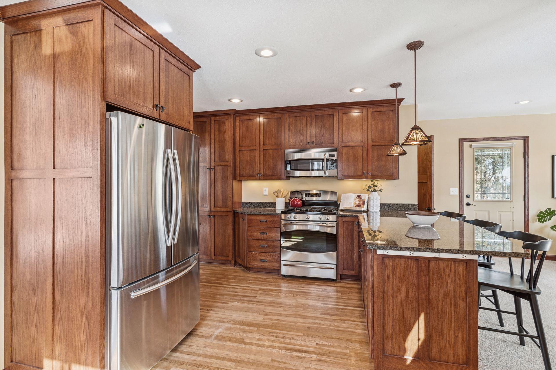 3255 47th Avenue S